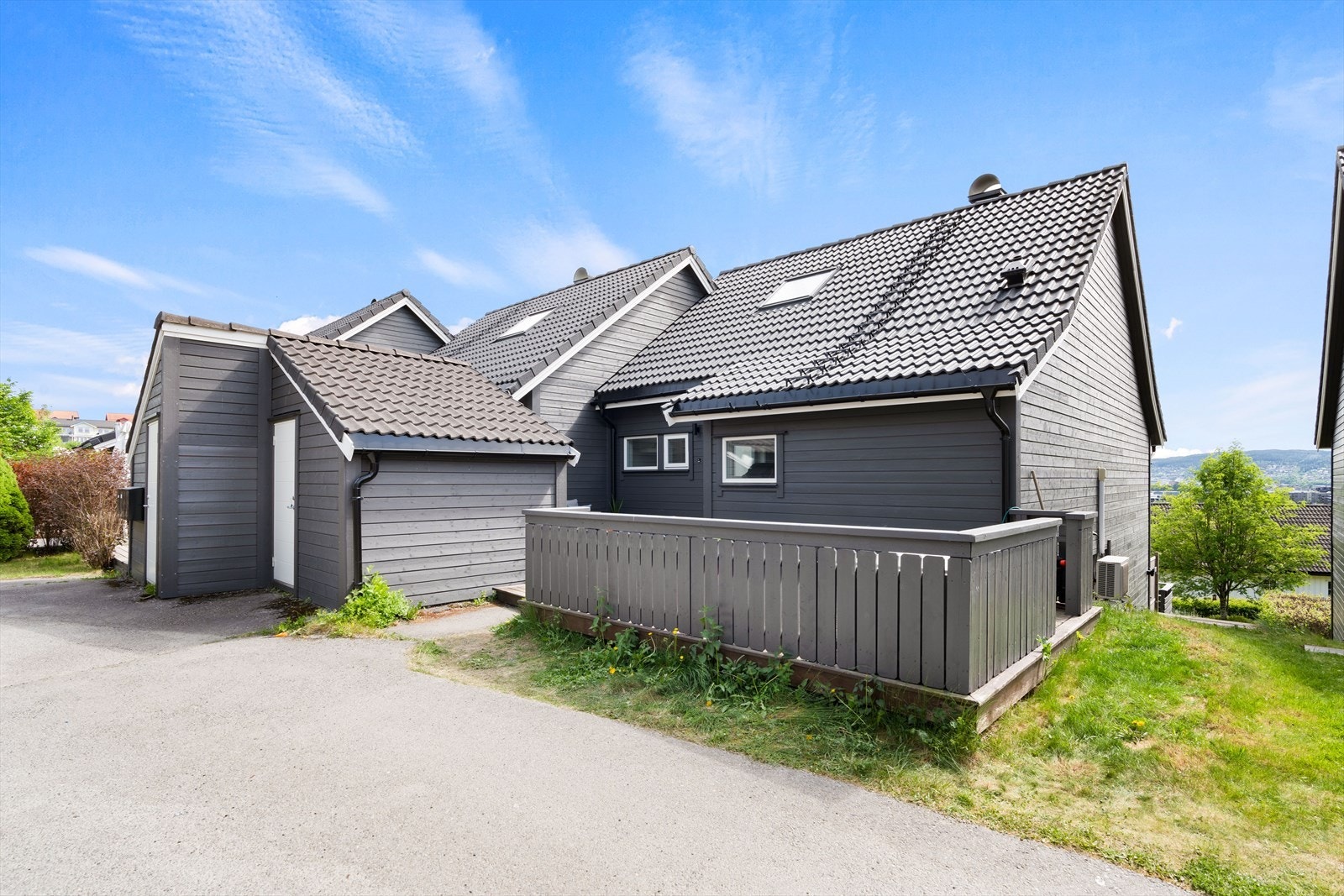 Praktisk utebod på ca. 6 kvm. Galleribilde