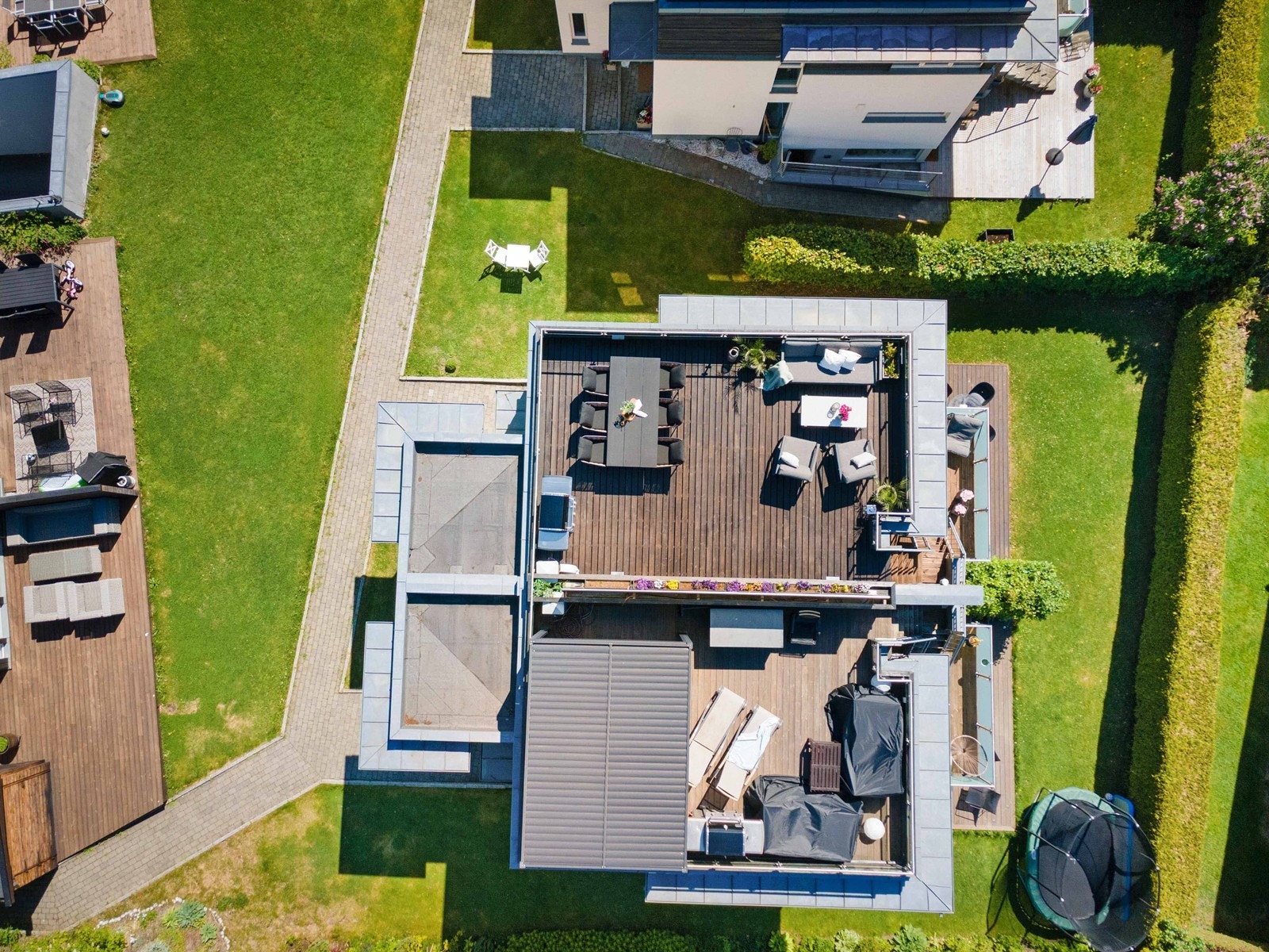 Barnevennlig og bilfritt tun Galleribilde