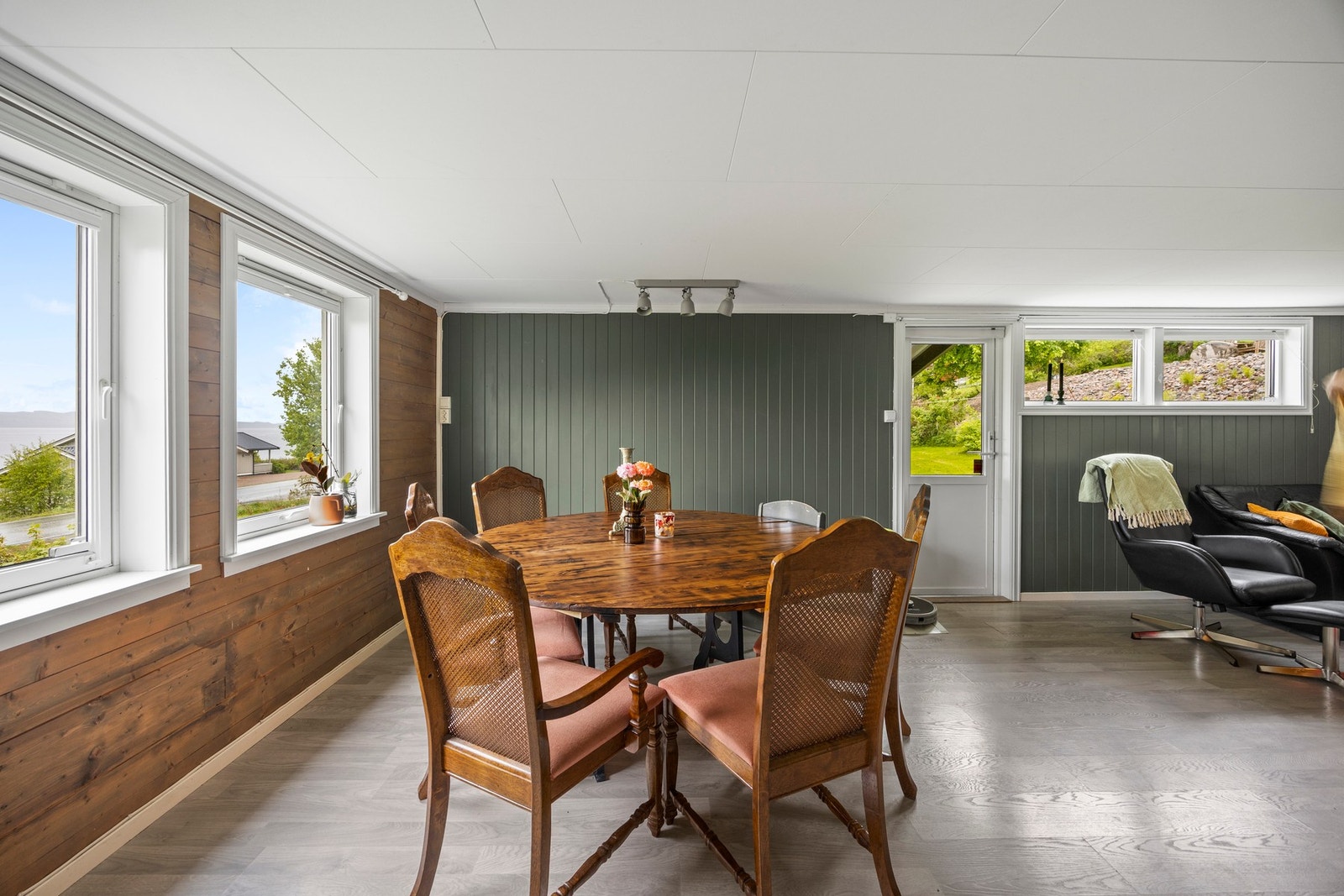 Flott utsikt fra spiseplassen! Galleribilde