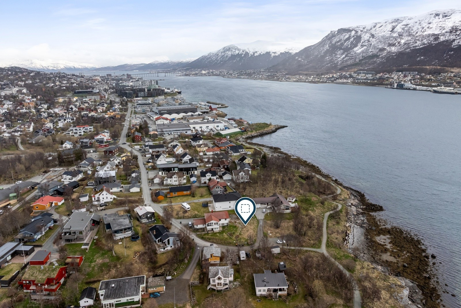 Her bor du like ved populære Telegrafbukta, Folkeparken og turløypa.