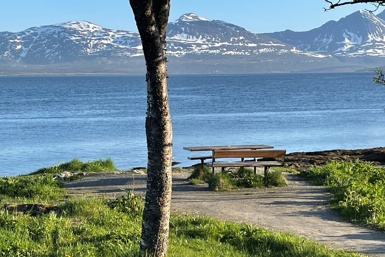 Turløypa rundt sydspissen går i umiddelbar nærhet.