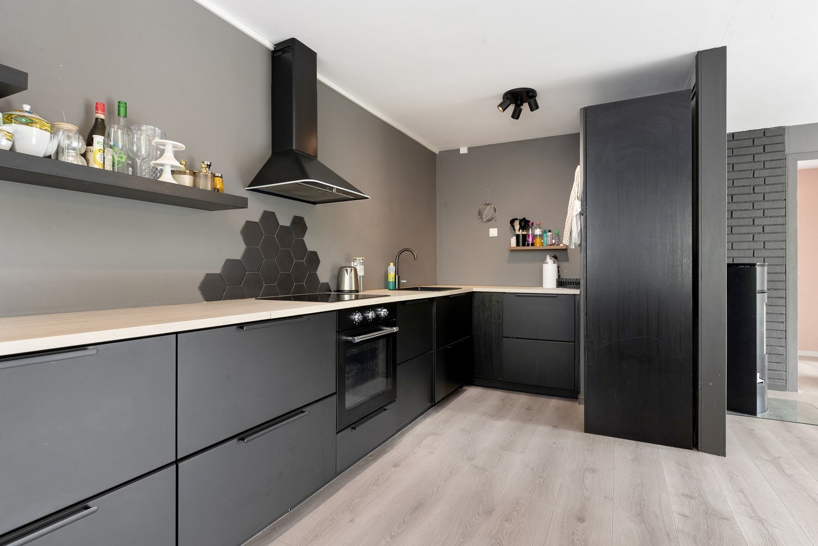 Moderne kjøkkeninnredining Galleribilde