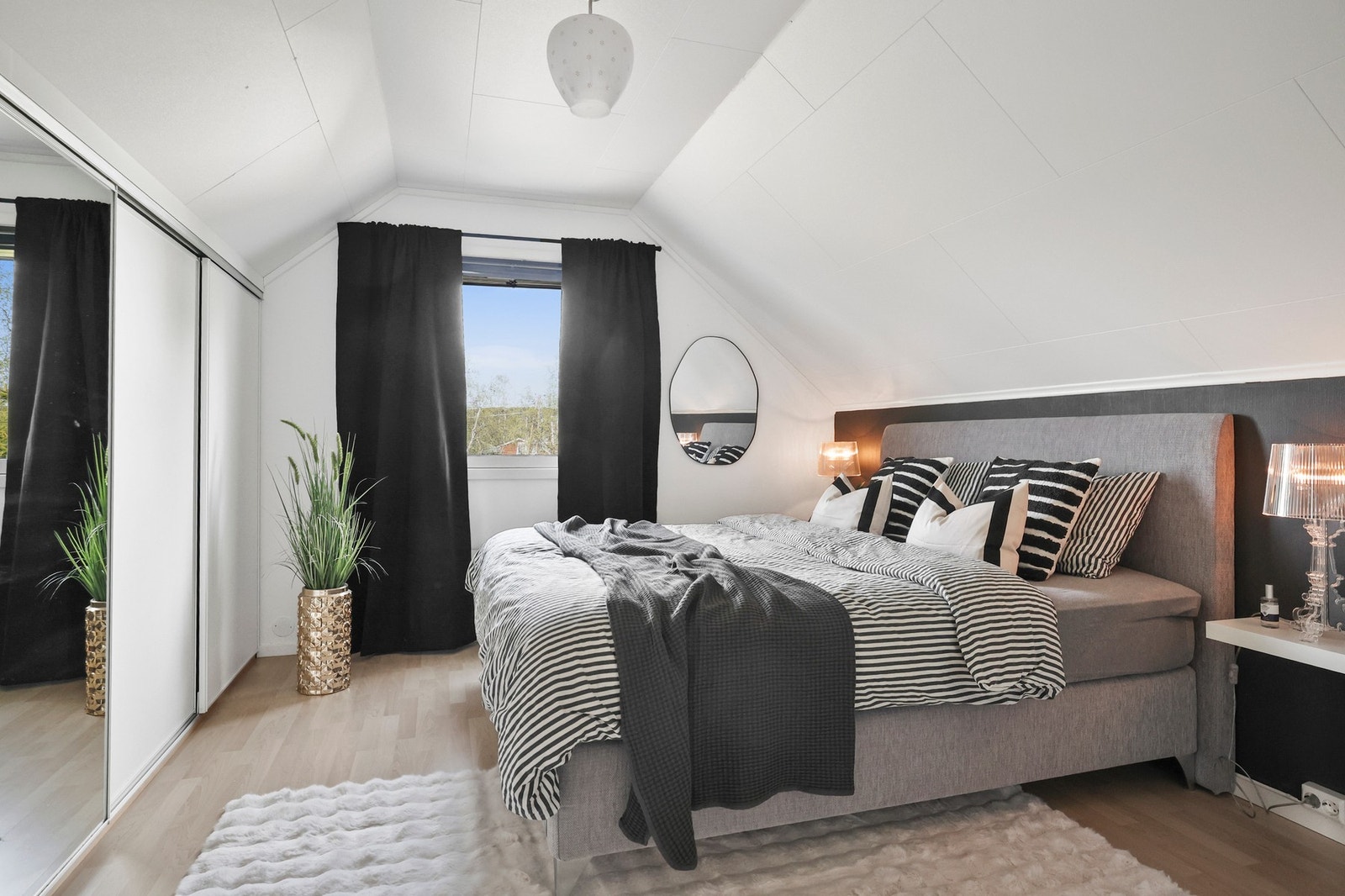 Soverom 1 Galleribilde