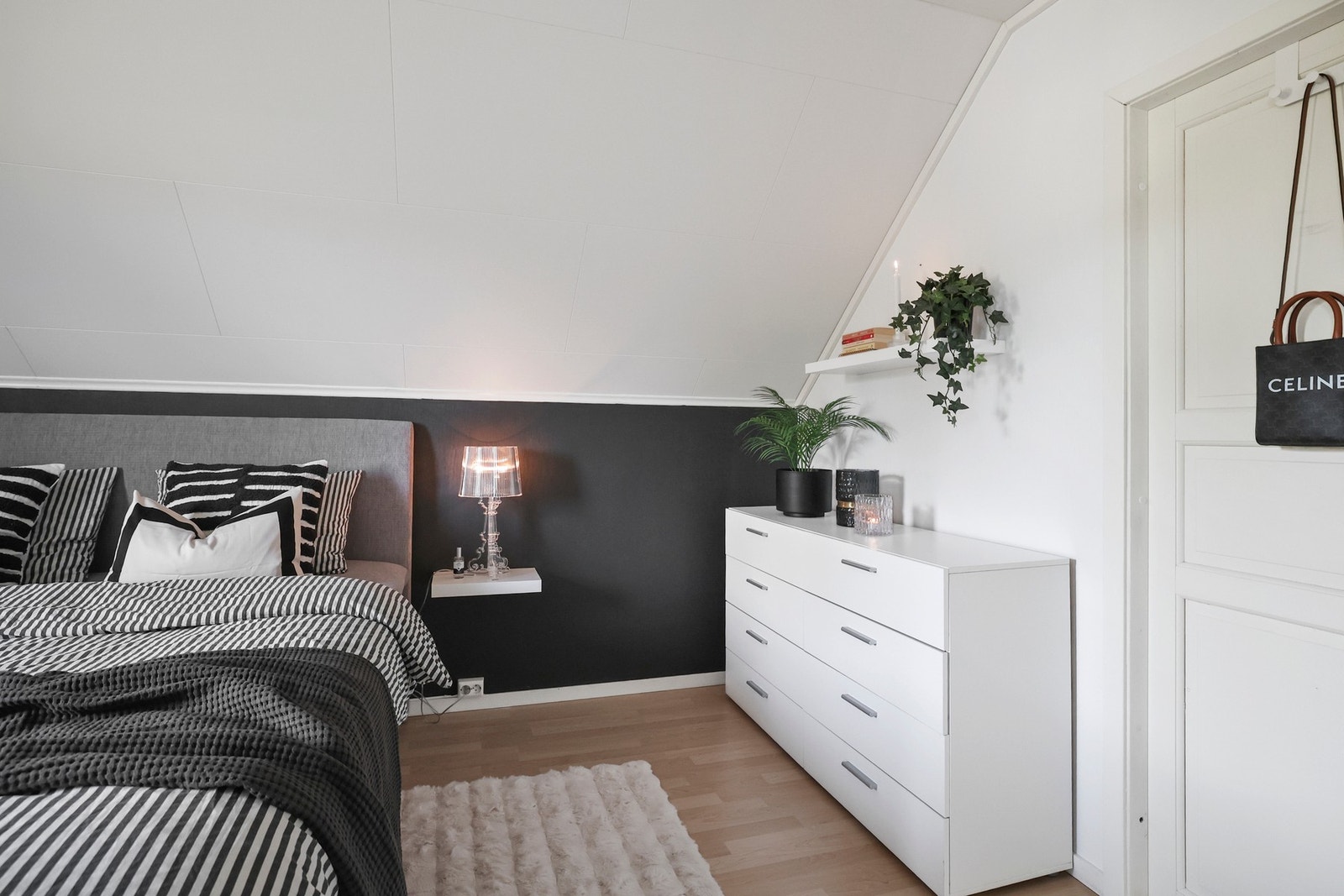 Soverom 1 Galleribilde