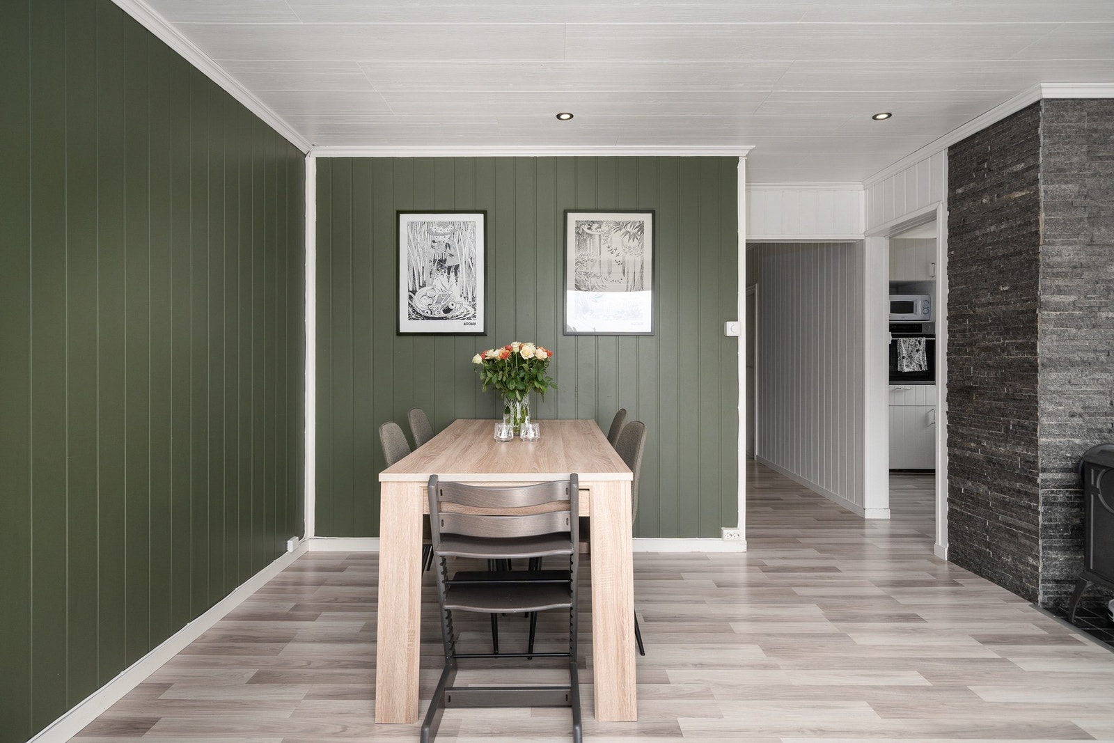 Spiseplass i stuen Galleribilde