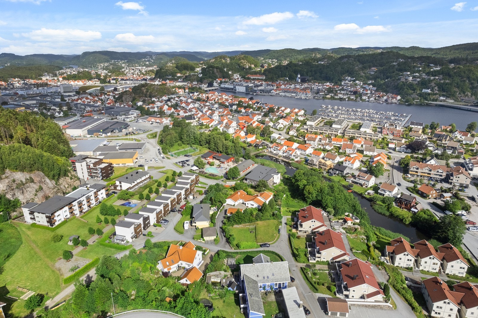 Kvislastubben ligger en kort spasertur øst for sentrum. Galleribilde
