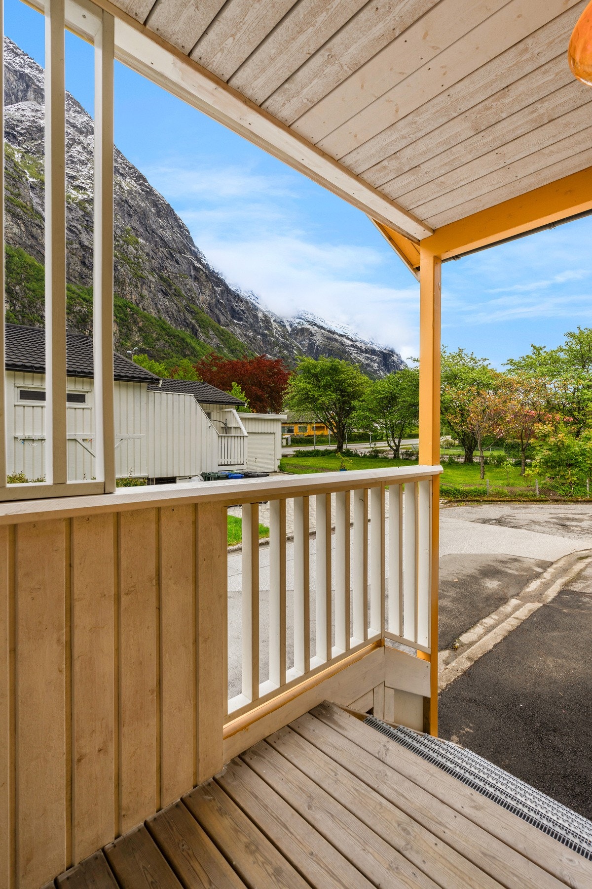 Inngangsparti Galleribilde