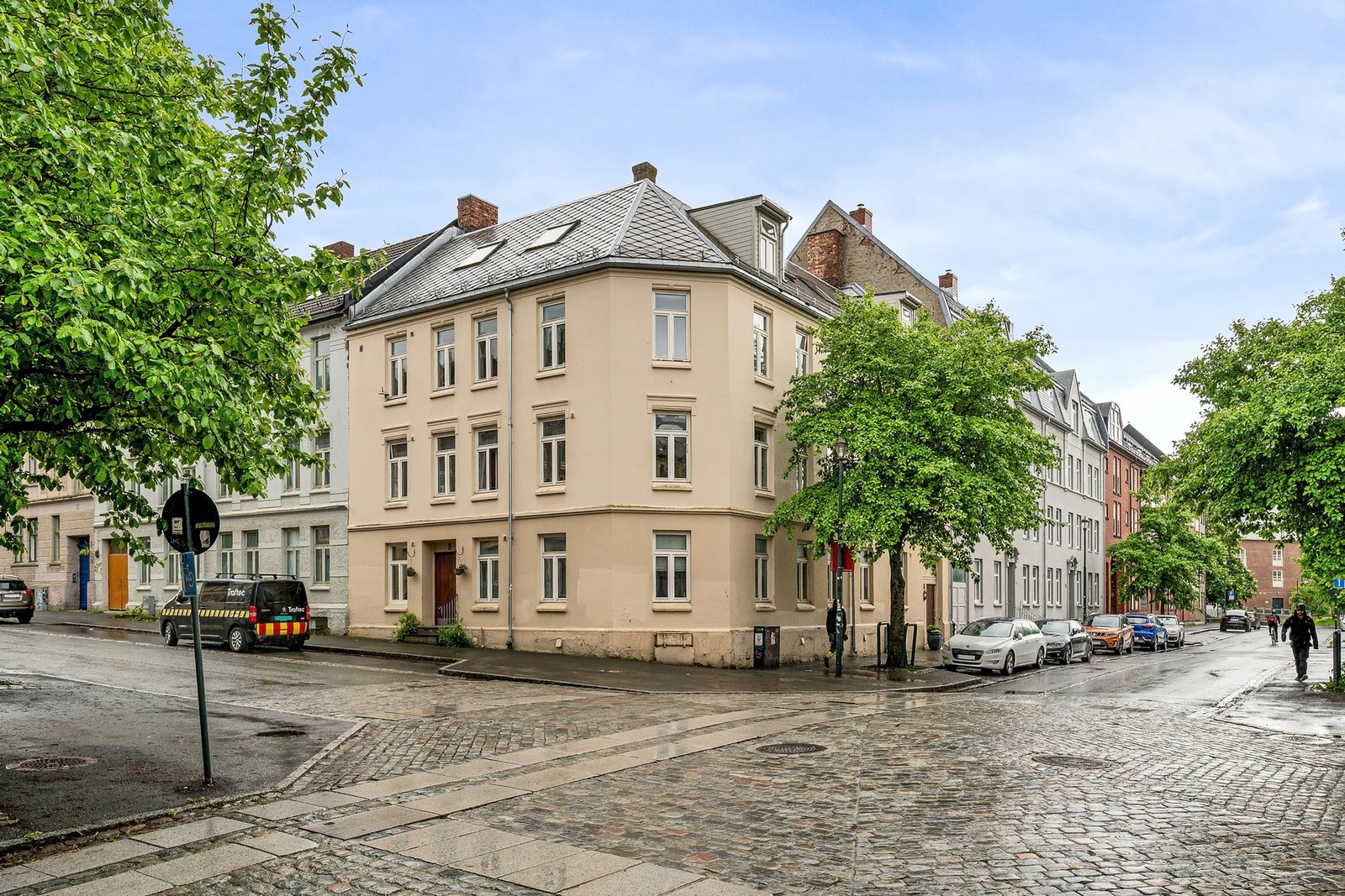 Soneparkering i området. Galleribilde