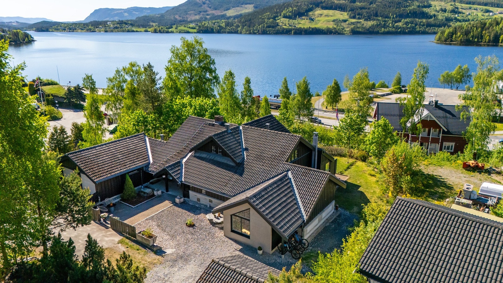 Eiendomsmegler Ida Follinglo presenterer denne eiendommen - Velkommen til visning! Galleribilde