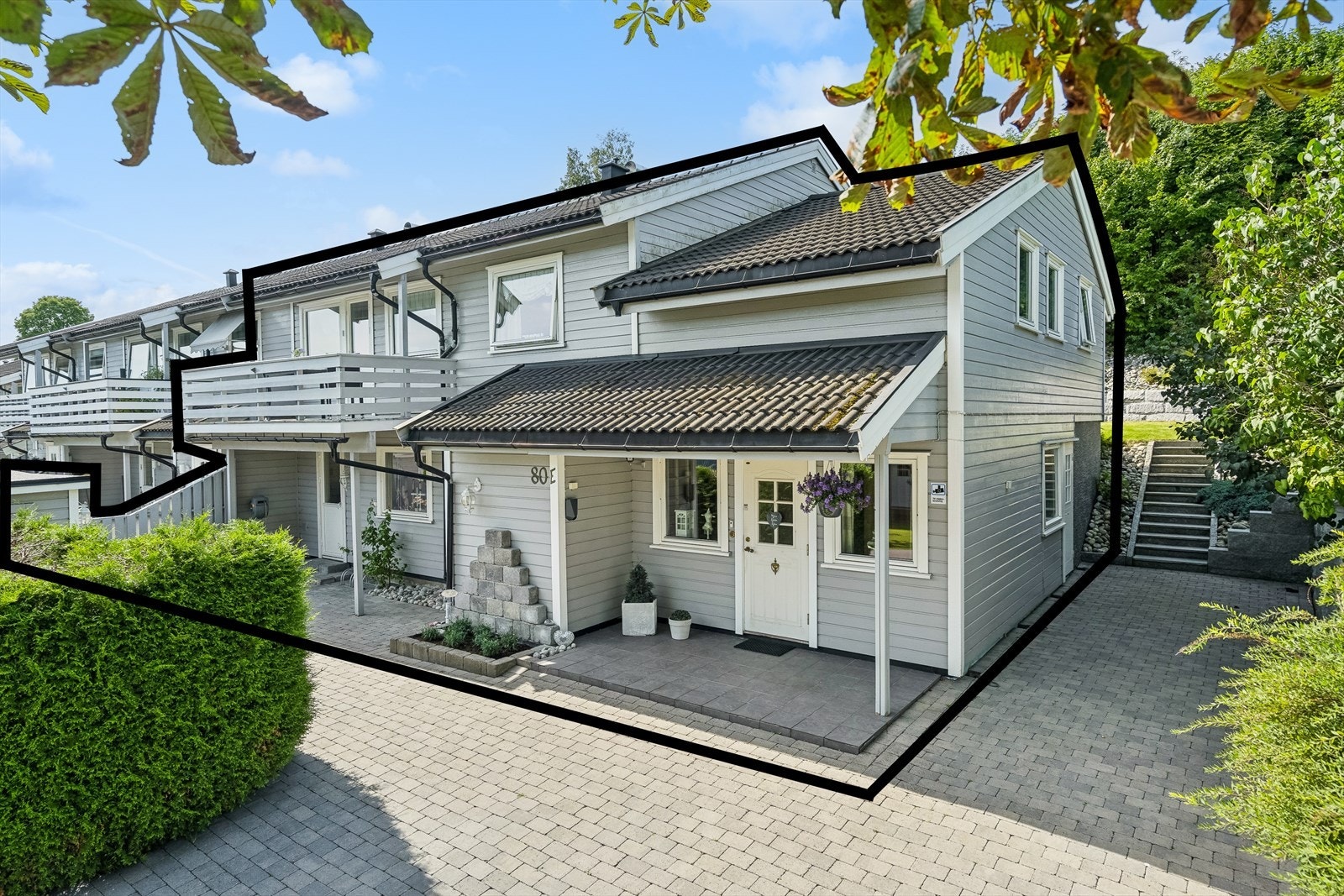 Velkommen til Slagenveien 80E - Dette enderekkehuset er tilbygget og nesten 200 kvm stort! Galleribilde