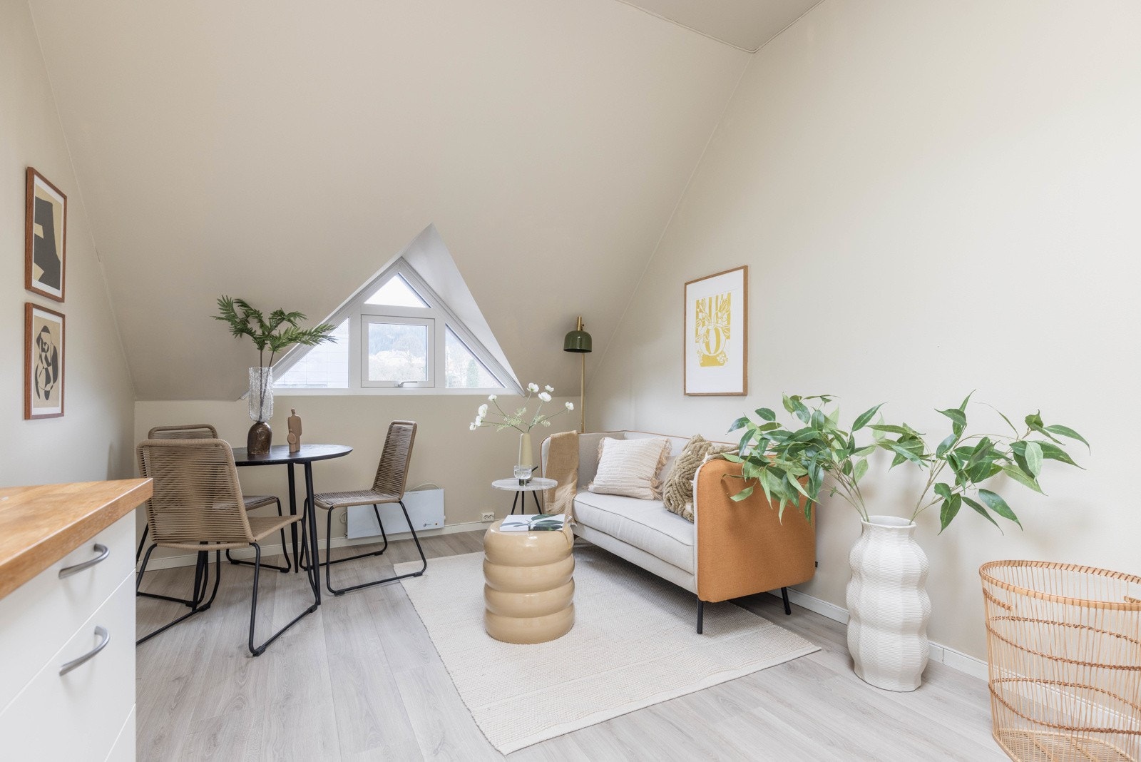 Leiligheten i Møllendalsveien like sør for Store Lungegårdsvann Galleribilde