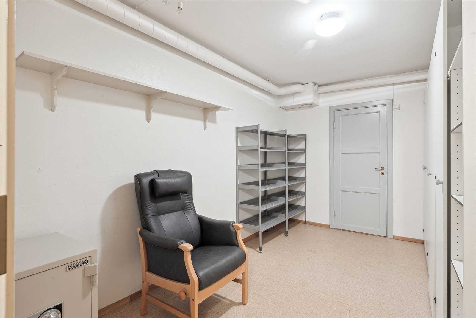 1 bod. Galleribilde