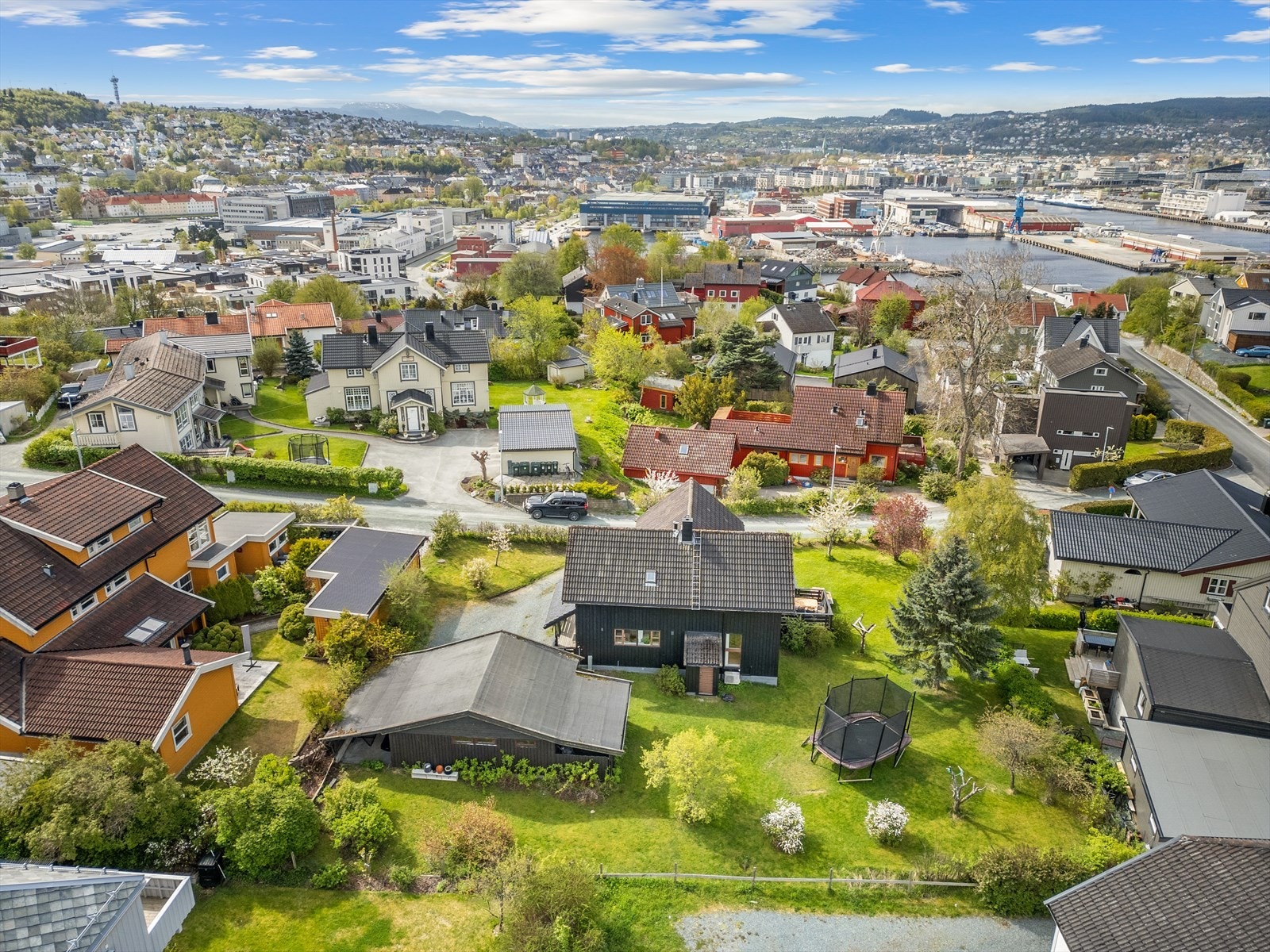 Her kan du flytte rett inn eller modernisere og utvikle etter eget ønske. Galleribilde