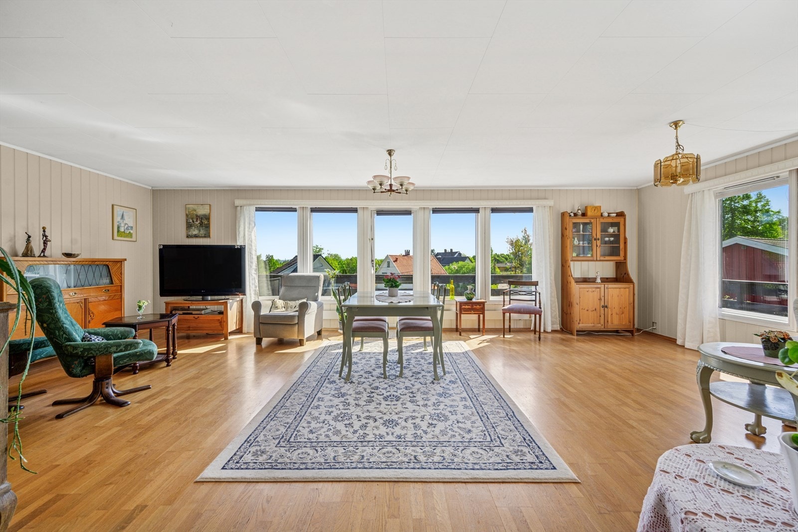 Stuen lar seg naturlig dele inn i flere soner. Galleribilde