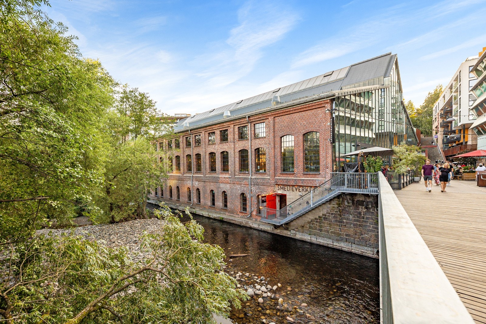 Område Vulkan, Mathallen Galleribilde