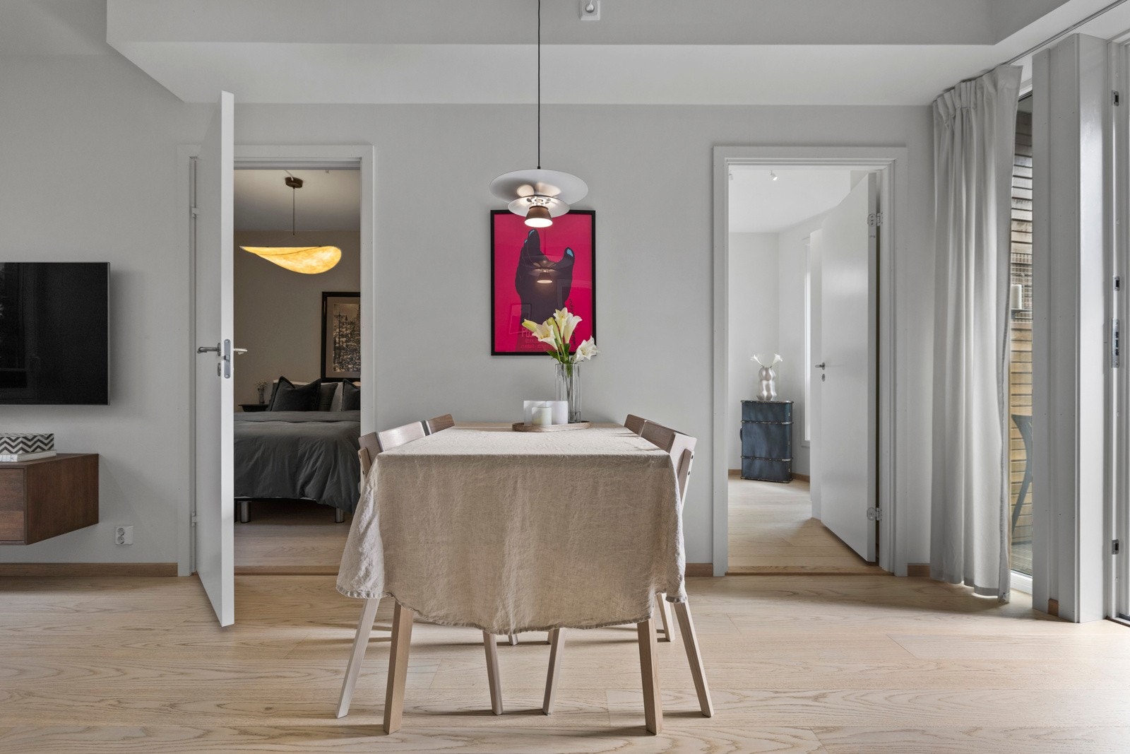 Spiseplass mot soverom Galleribilde