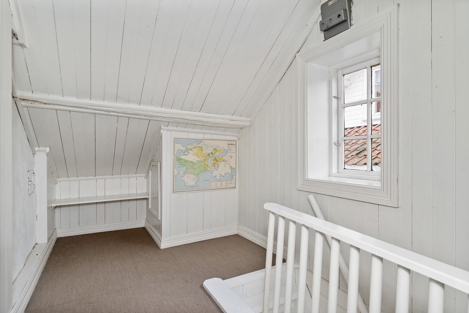 Større trapperepot i 2. etg Galleribilde