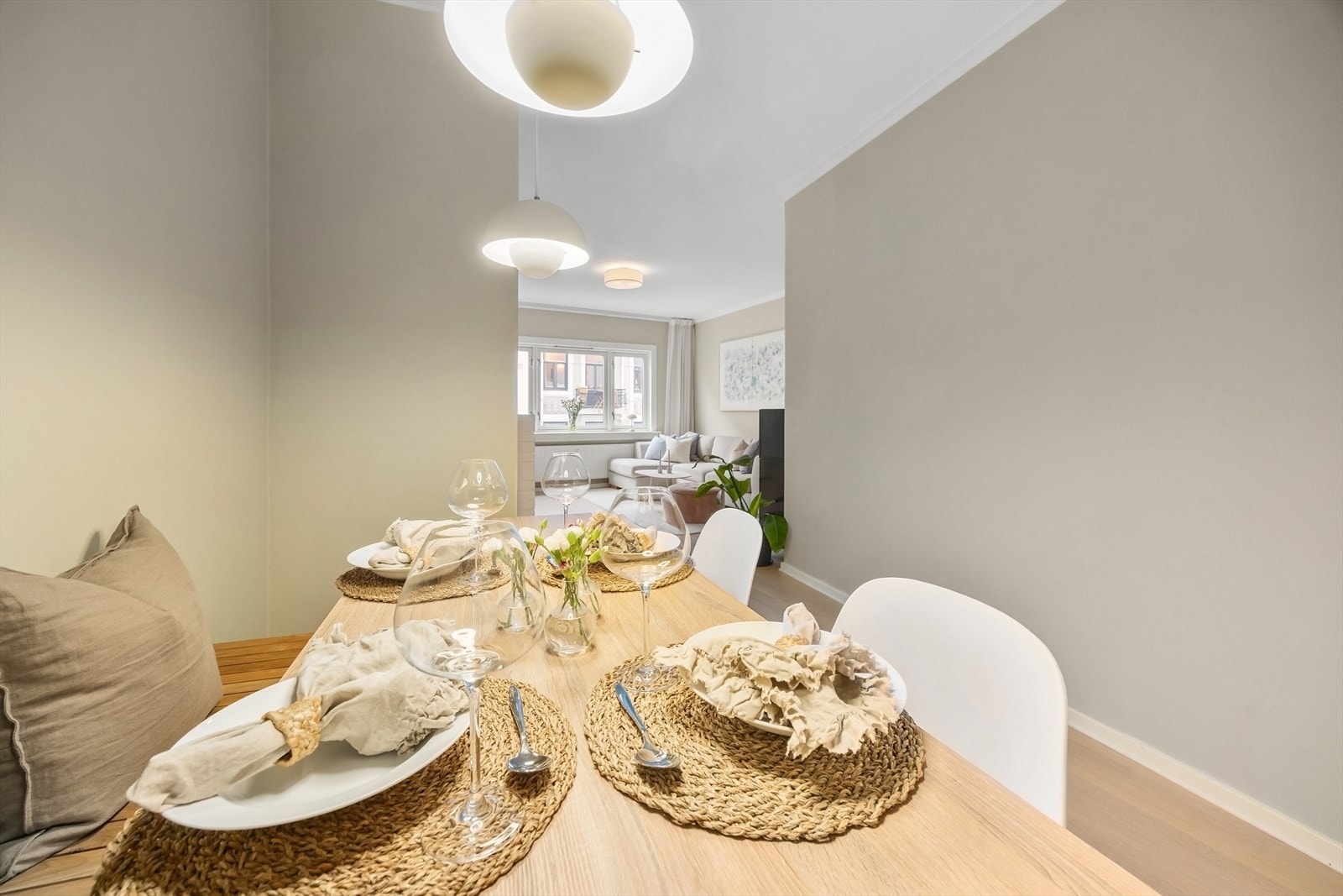 Takhøyde på ca. 2,63 meter Galleribilde