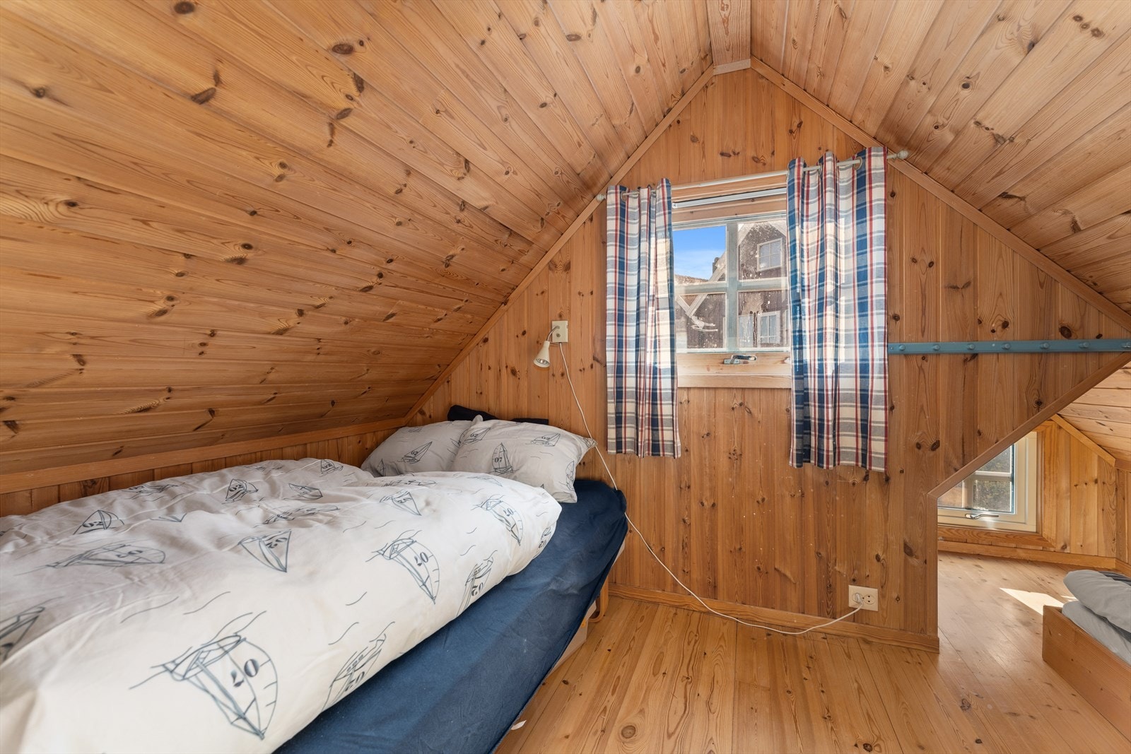 Soverom 2 i hyttas 2. etasje. Galleribilde