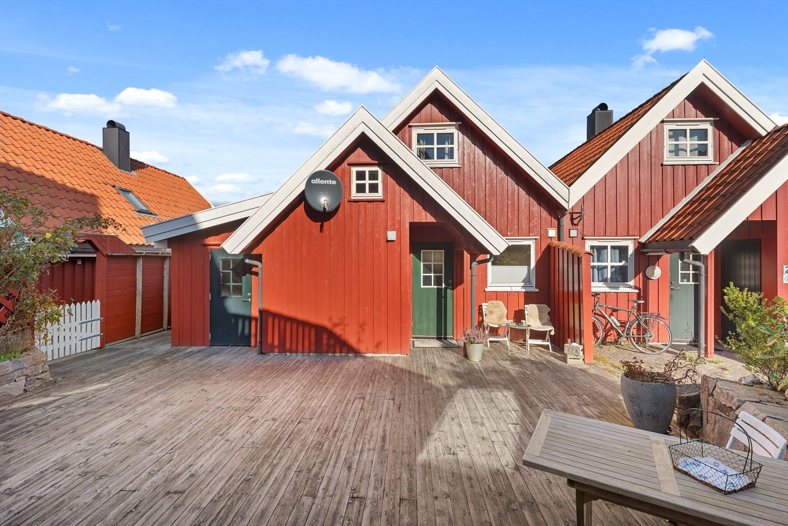 Inngangsparti. Galleribilde