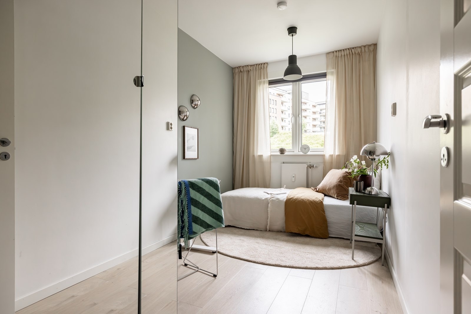 Soverom nr. 2 Galleribilde