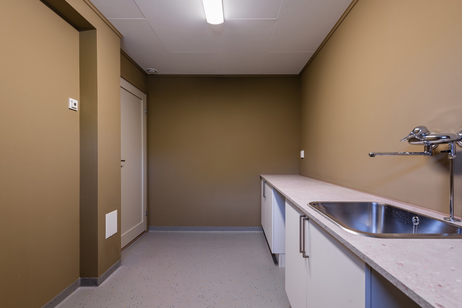 I første etasje finner man også et stort vaskerom Galleribilde