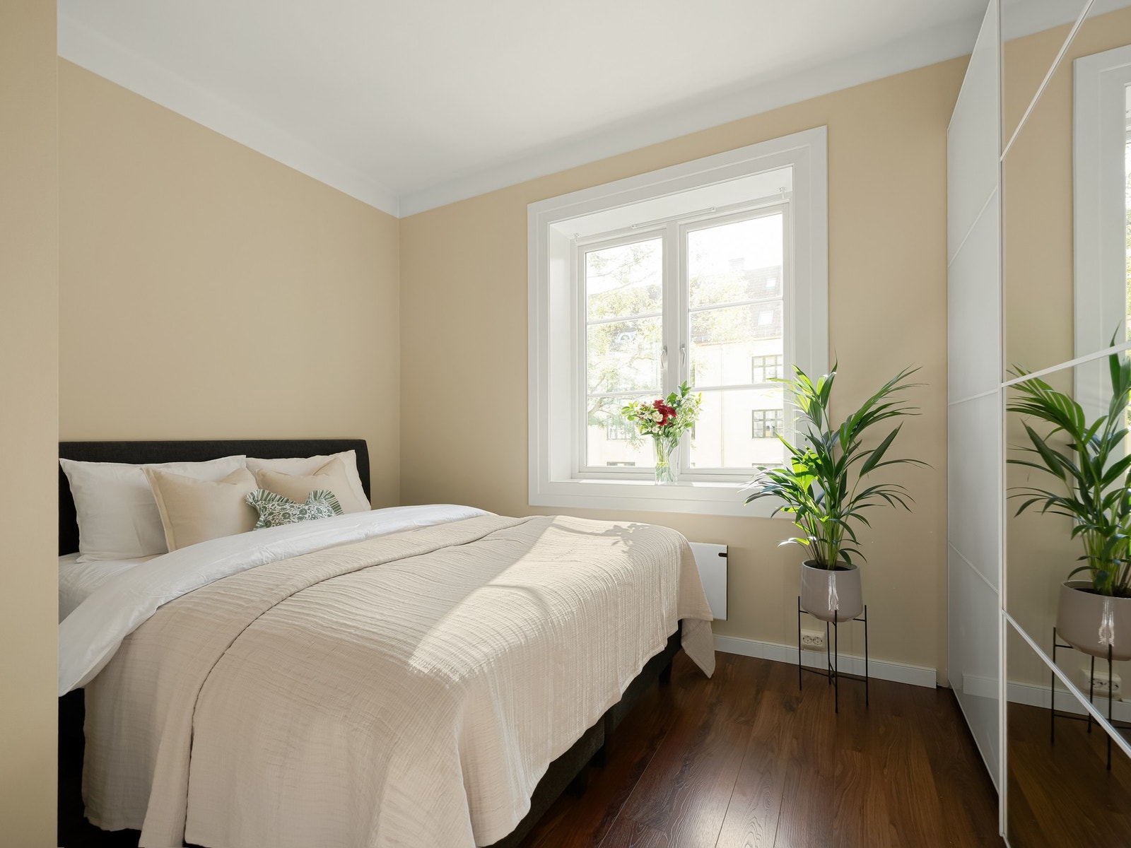 På motsatt side av leiligheten ligger soverommet. Galleribilde