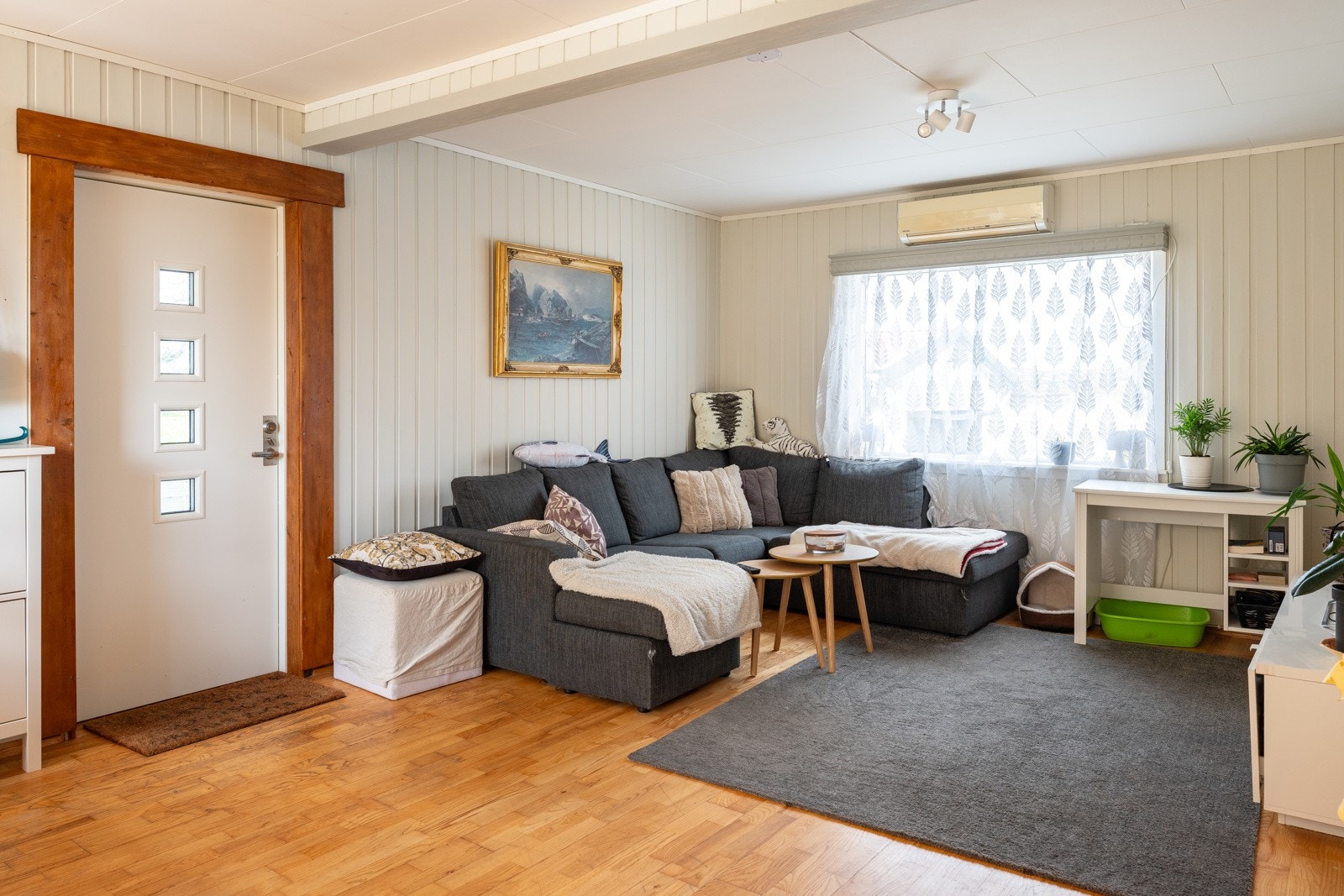 Sofaløsing på stuen. Galleribilde