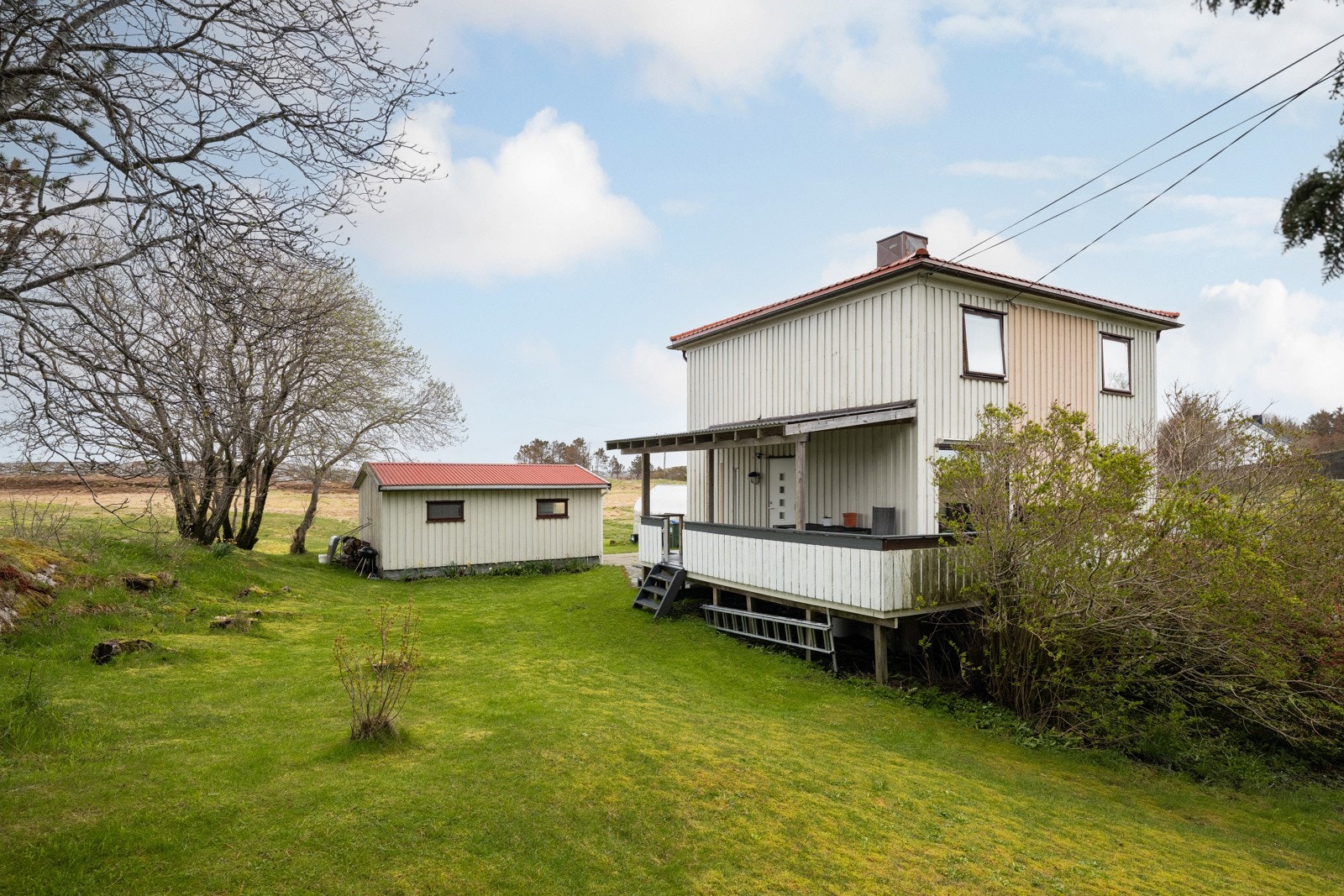 boligen har et bruksareal på 146m² fordelt på tre etasjer. Galleribilde