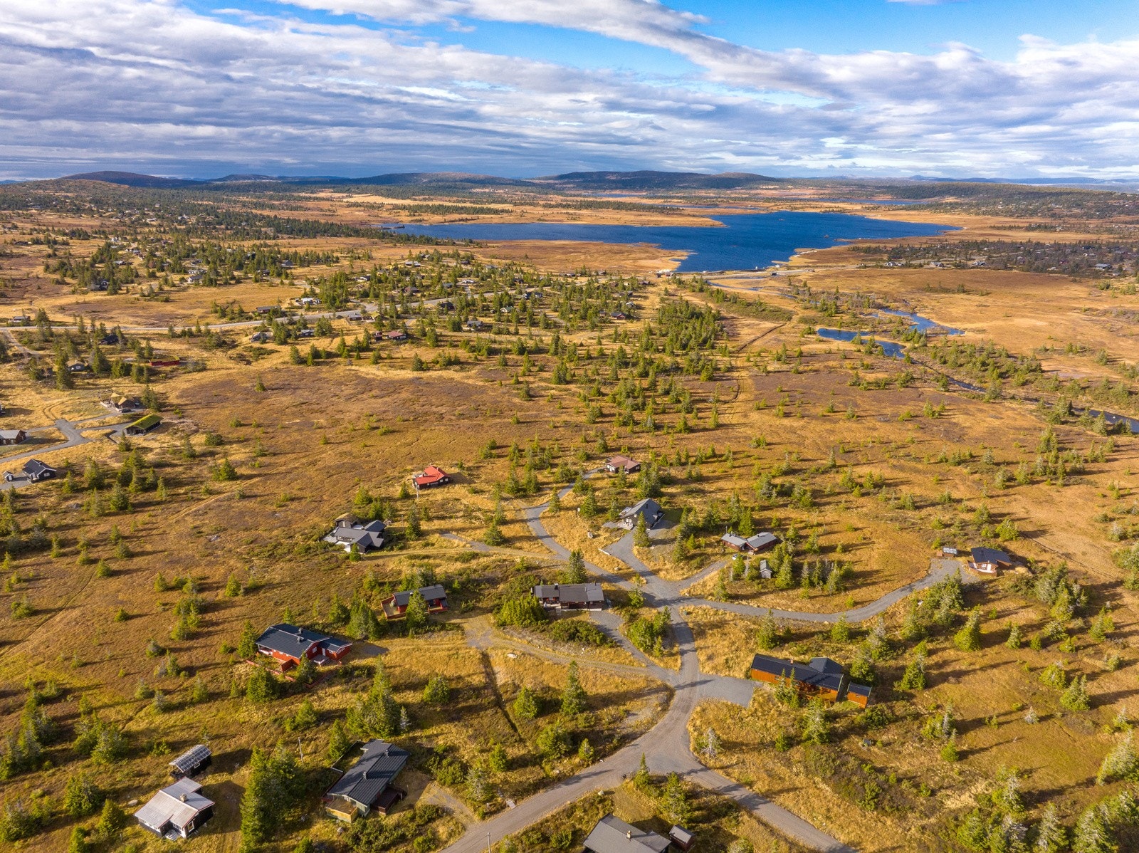 Tomten ligger i Myrvegen på Storåsen Galleribilde