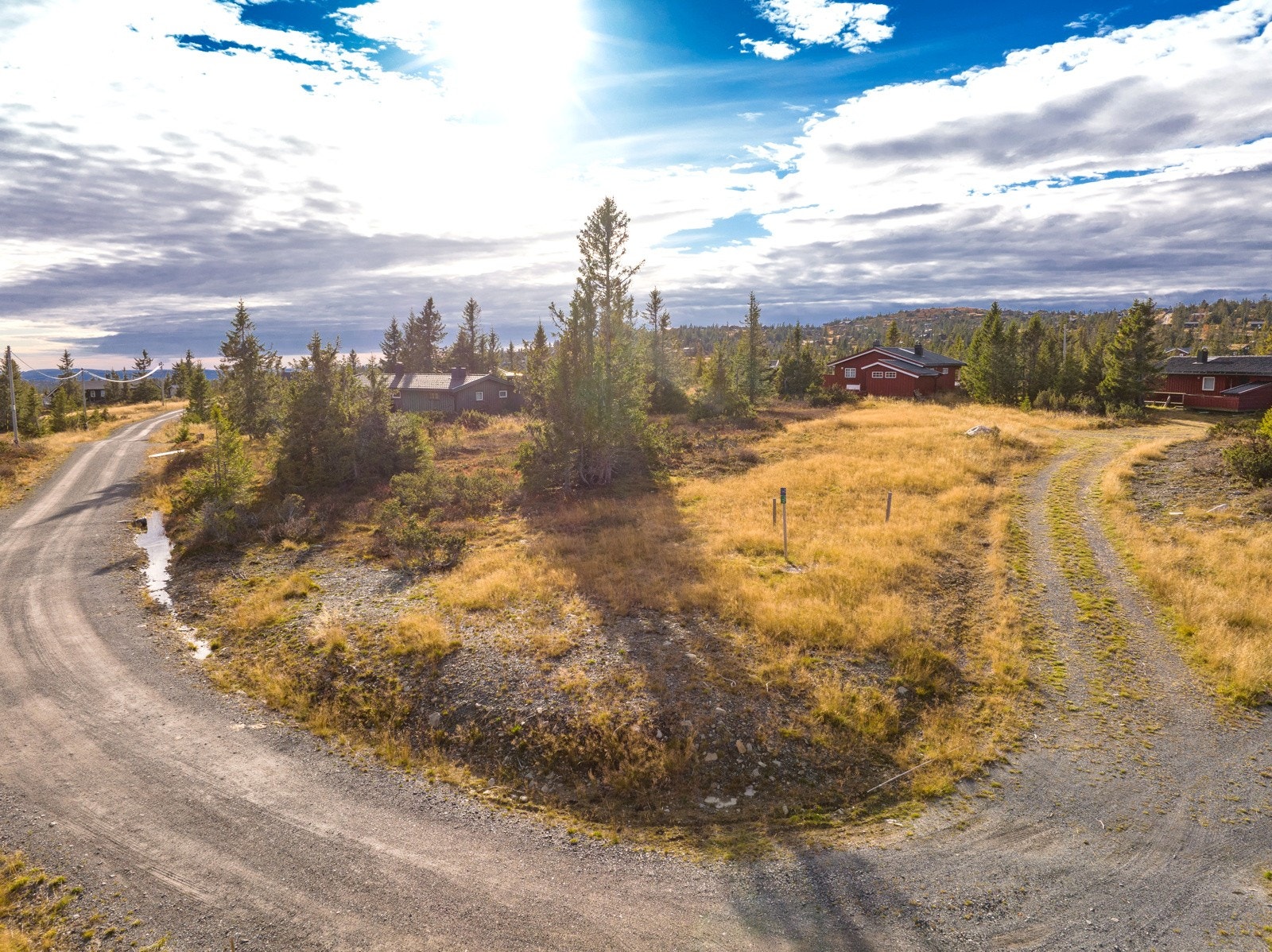 Strøm, vann og avløp ligger i tomtegrensen Galleribilde