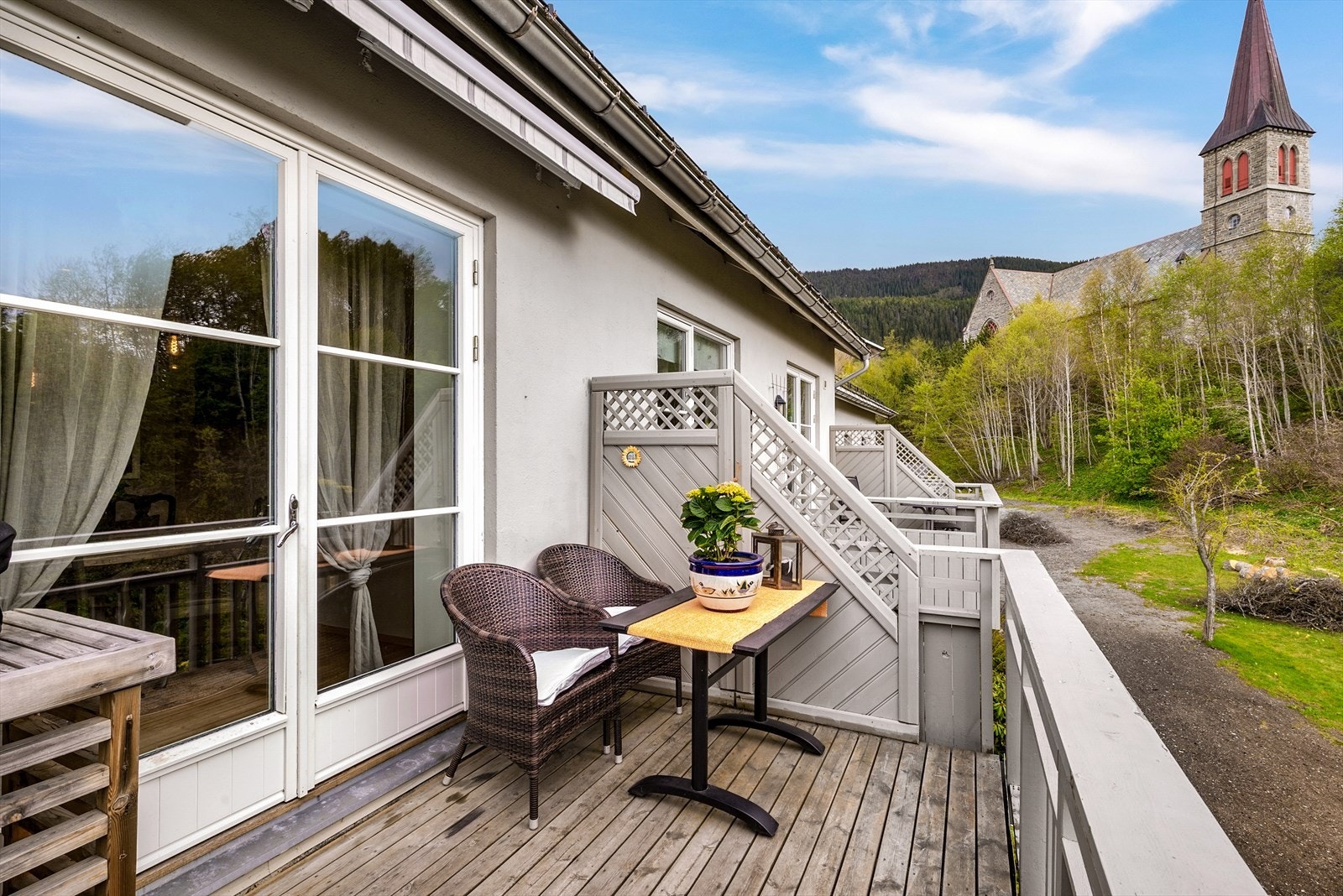 Bilder fra sommeren - Balkong på gode 9 kvm Galleribilde