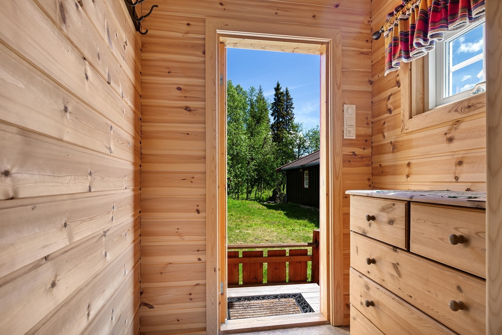 Velkommen inn i gjestehytta! Galleribilde