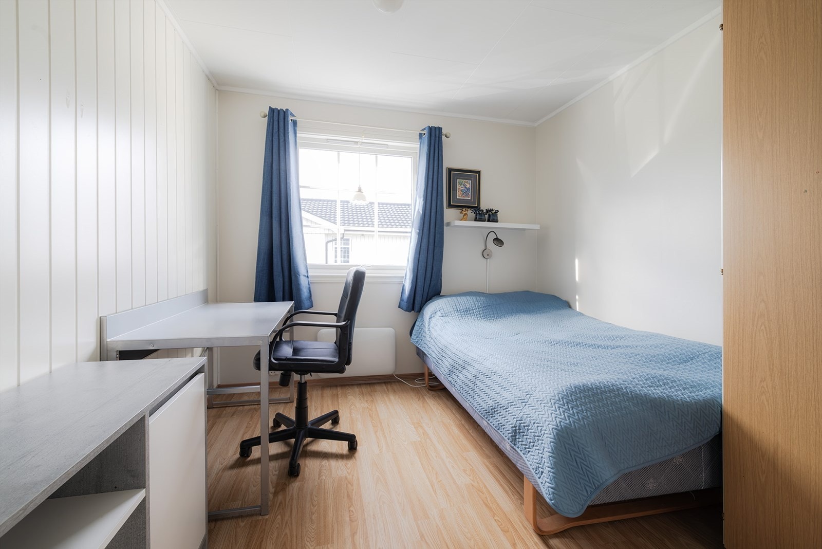 3 soveromsvinduer i hoveddelen ble skiftet ut i 2017. Galleribilde