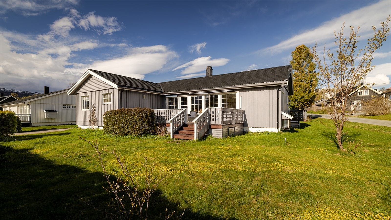 Tomten er på 987 m² Galleribilde