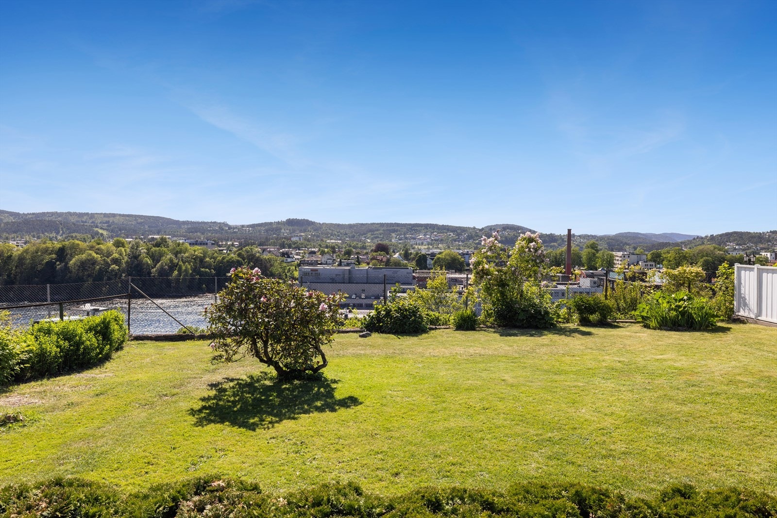 Fantastisk beliggende boligtomt i stille område Galleribilde