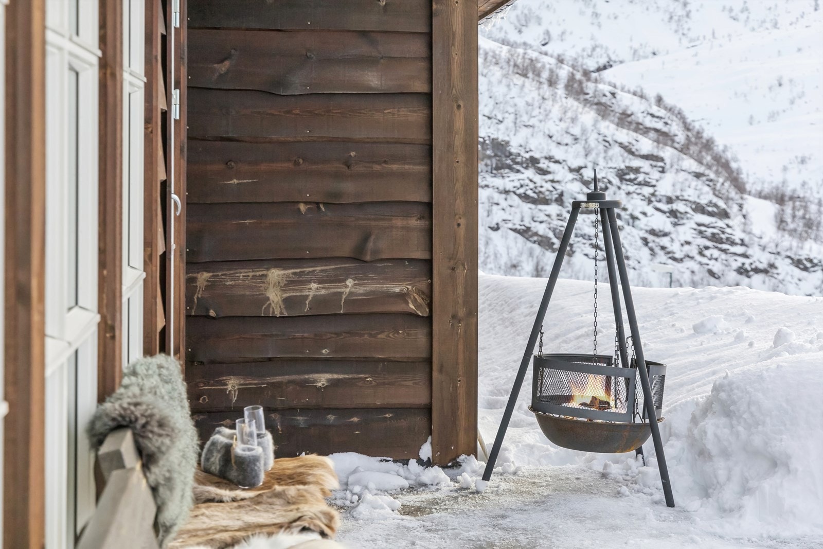 Herlige vinterdager kan nytes i solveggen her. Galleribilde