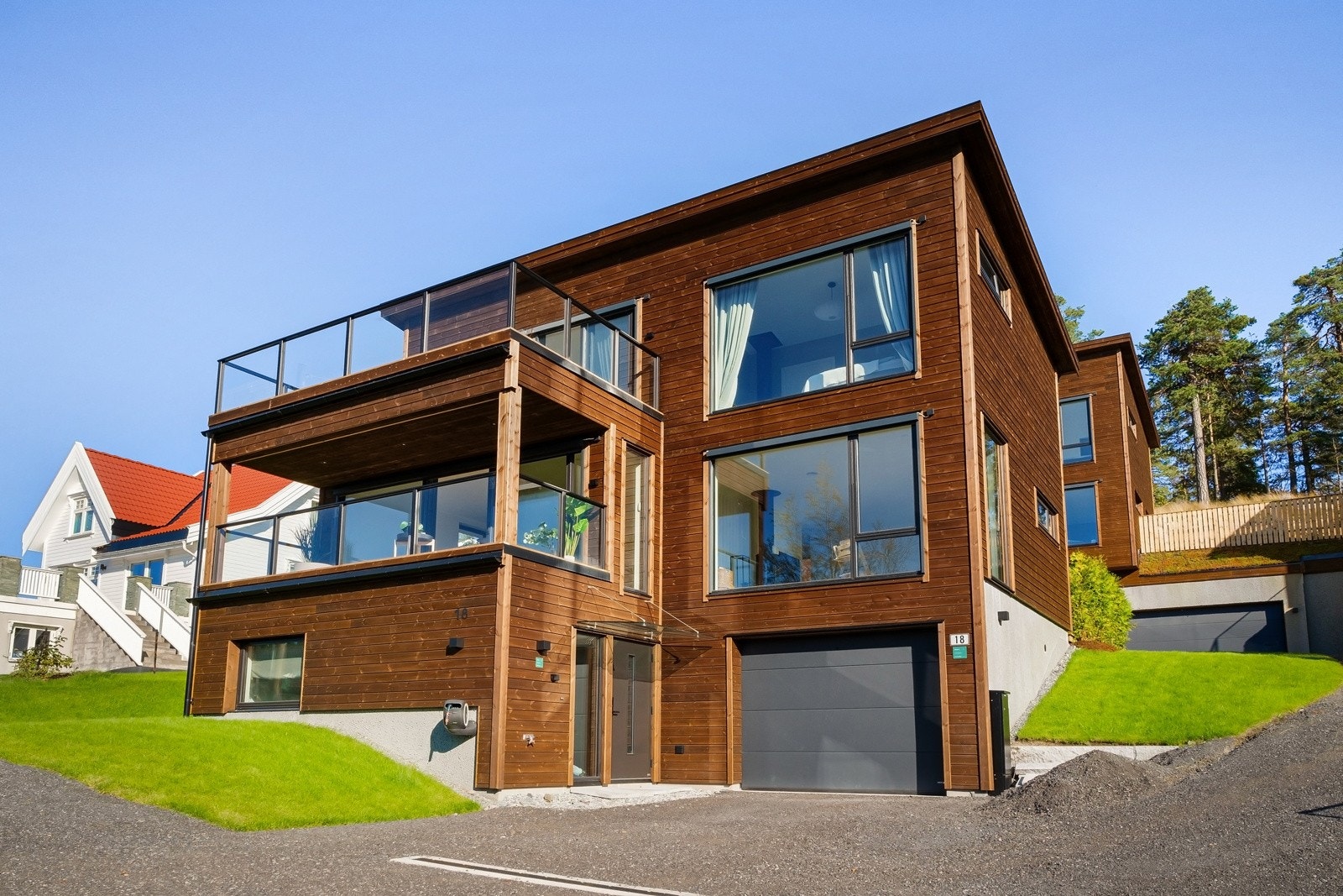 Eneboligen sto ferdig i 2024 og holder høy standard, med oppgraderte løsninger. Galleribilde