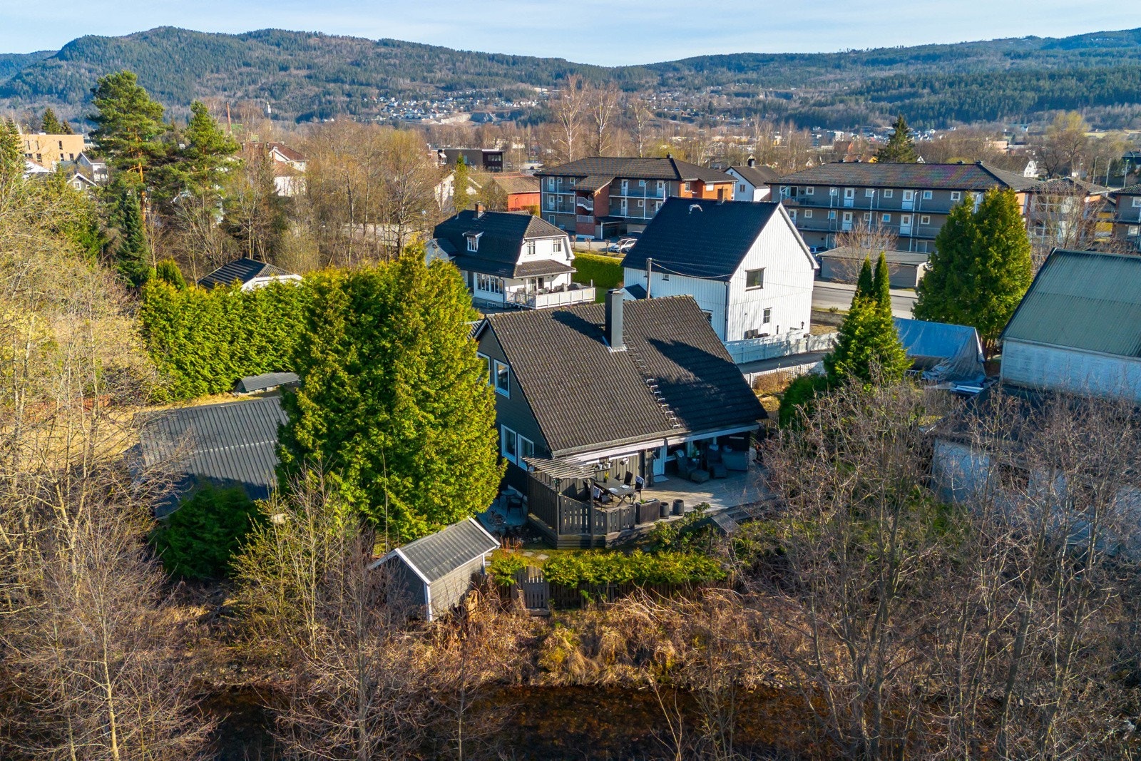 Hagen er sjermet og frodig. Galleribilde