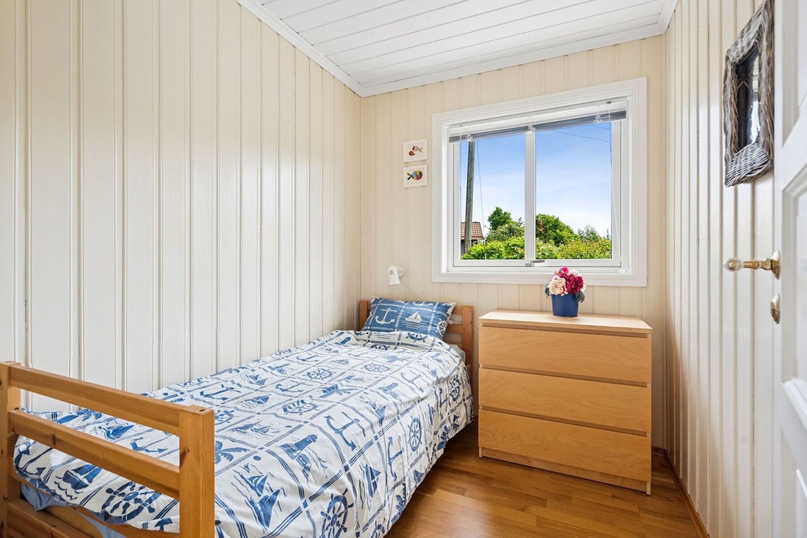 Det tredje soverommet. Alle soverommene i hytta ligger samlet. Galleribilde