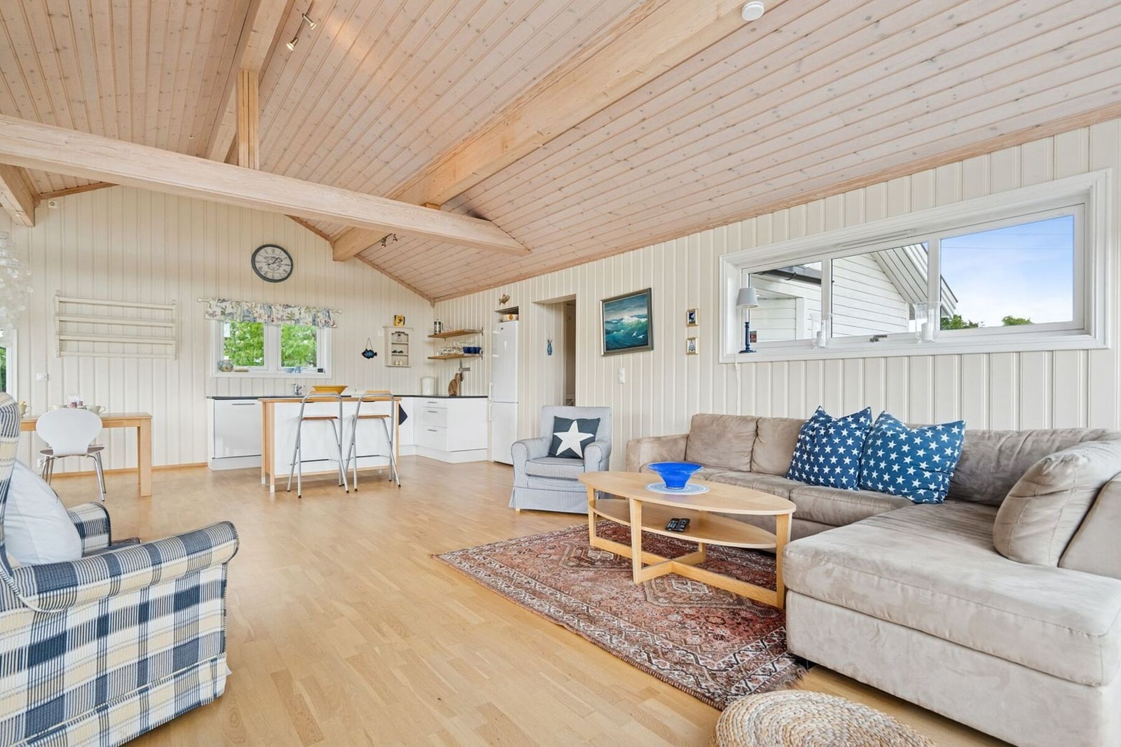 Et lyst og delikat rom hvor hele familien kan samles. Galleribilde