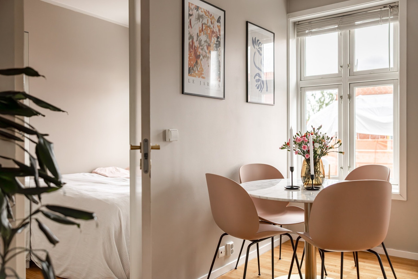 Velegnet plass for spisebord. Galleribilde