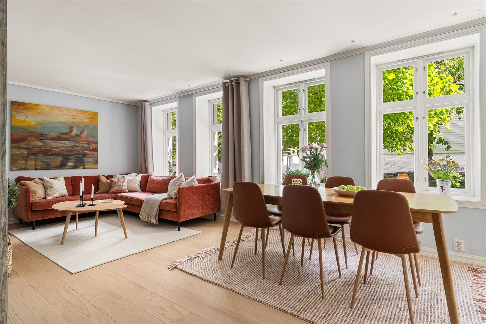 Eirin Hole Nielsen har gleden av å presentere Repslagergaten 4B v/Eiendomsmegler Norge. Galleribilde