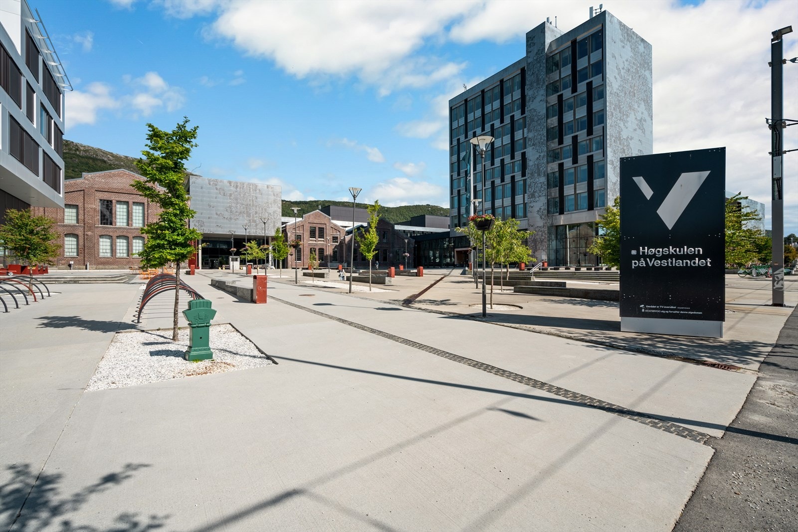 Gangavstand til Høgskulen på Vestlandet Galleribilde