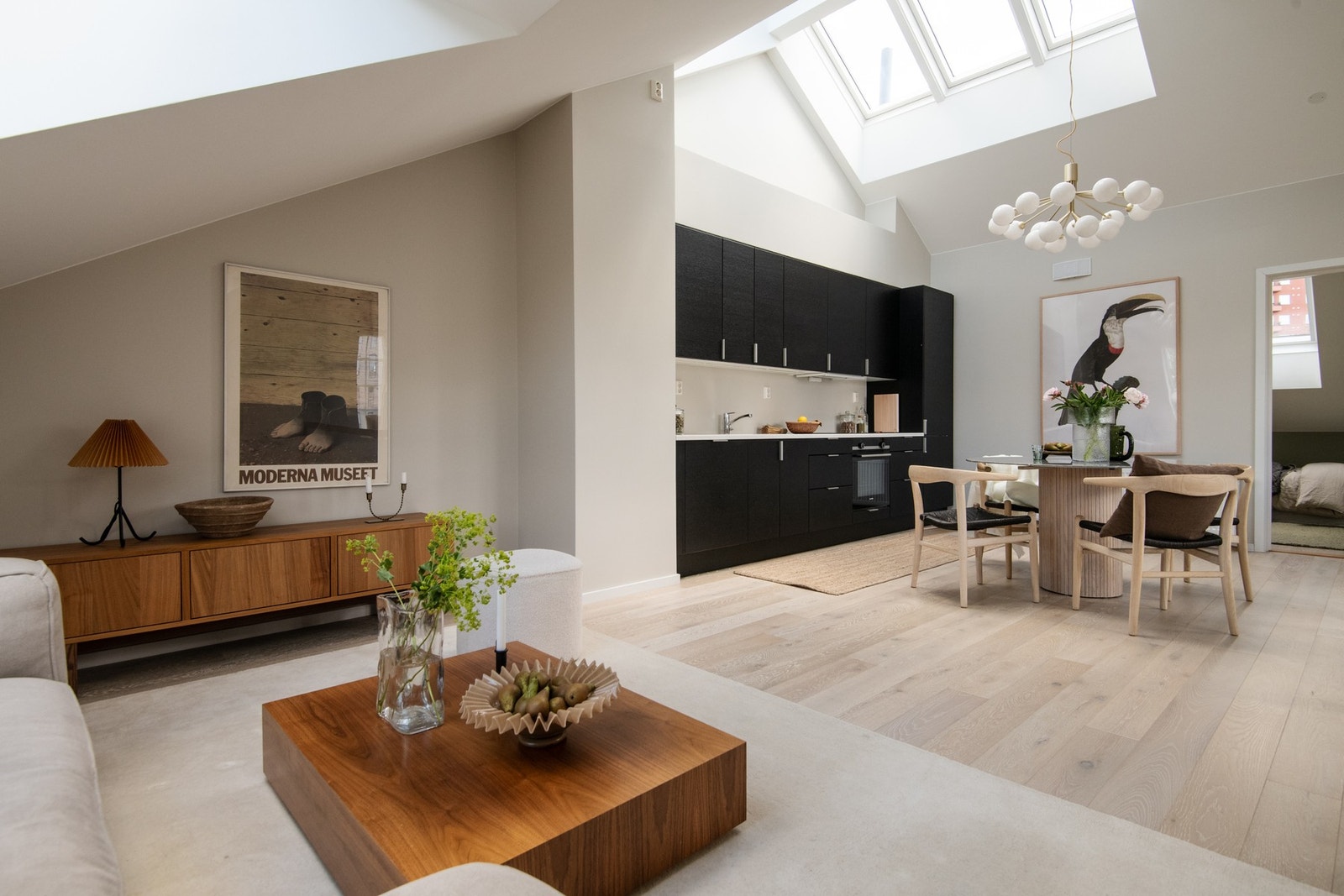 Velkommen til Hasleveien 14, presentert av Kjetil Ustad v/EIE Valkyrien. Galleribilde