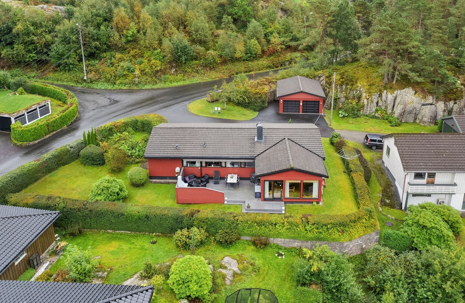 Dobbelgarasje på 44 kvm. som ble bygd i 1989 Galleribilde