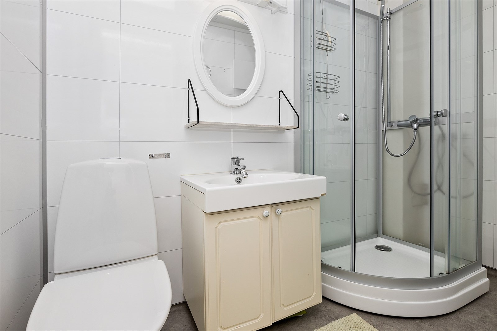 Bad i forbindelse hybelleiligheten Galleribilde