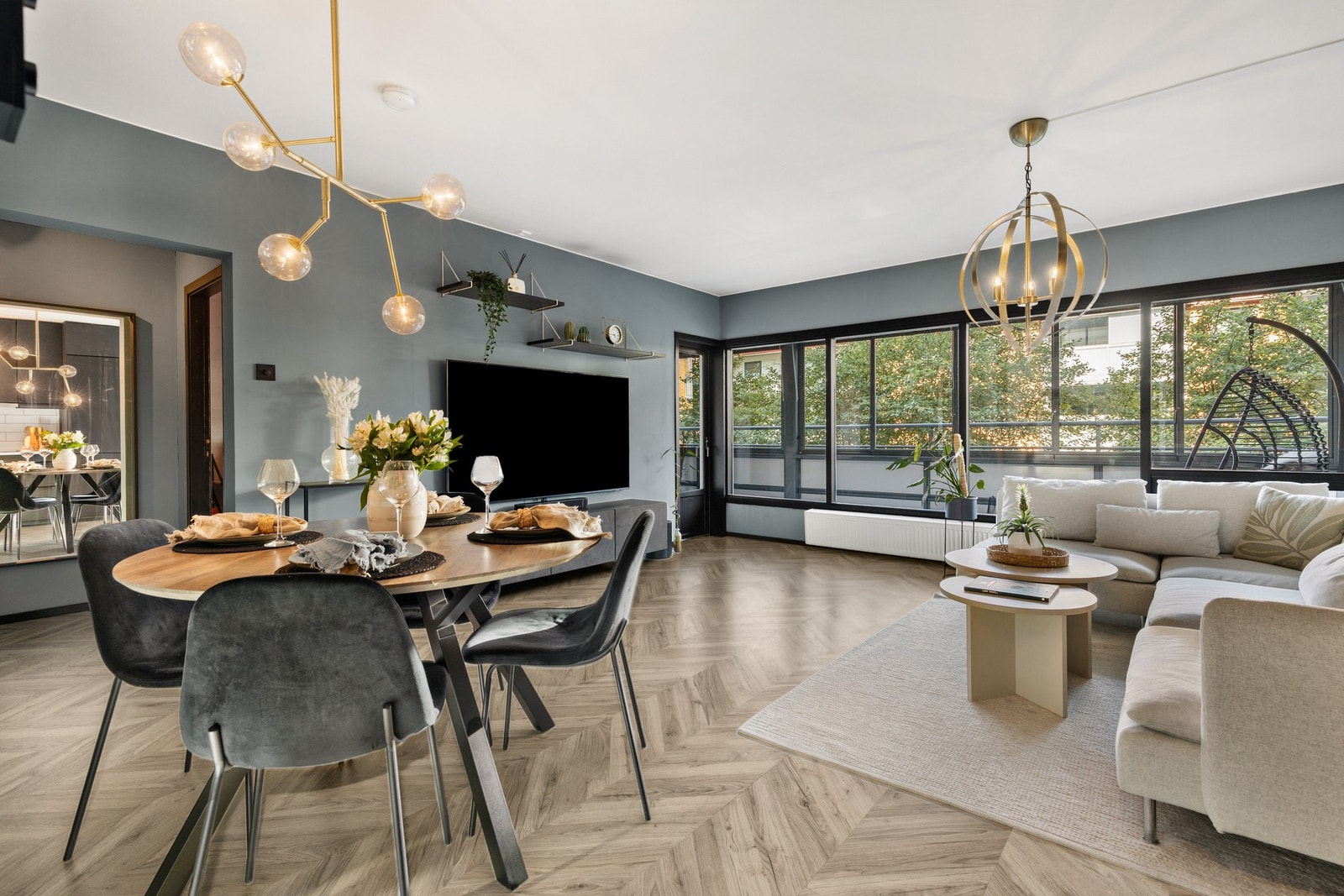 Ida Schjølberg v/ EIE eiendomsmegling ønsker velkommen! Galleribilde