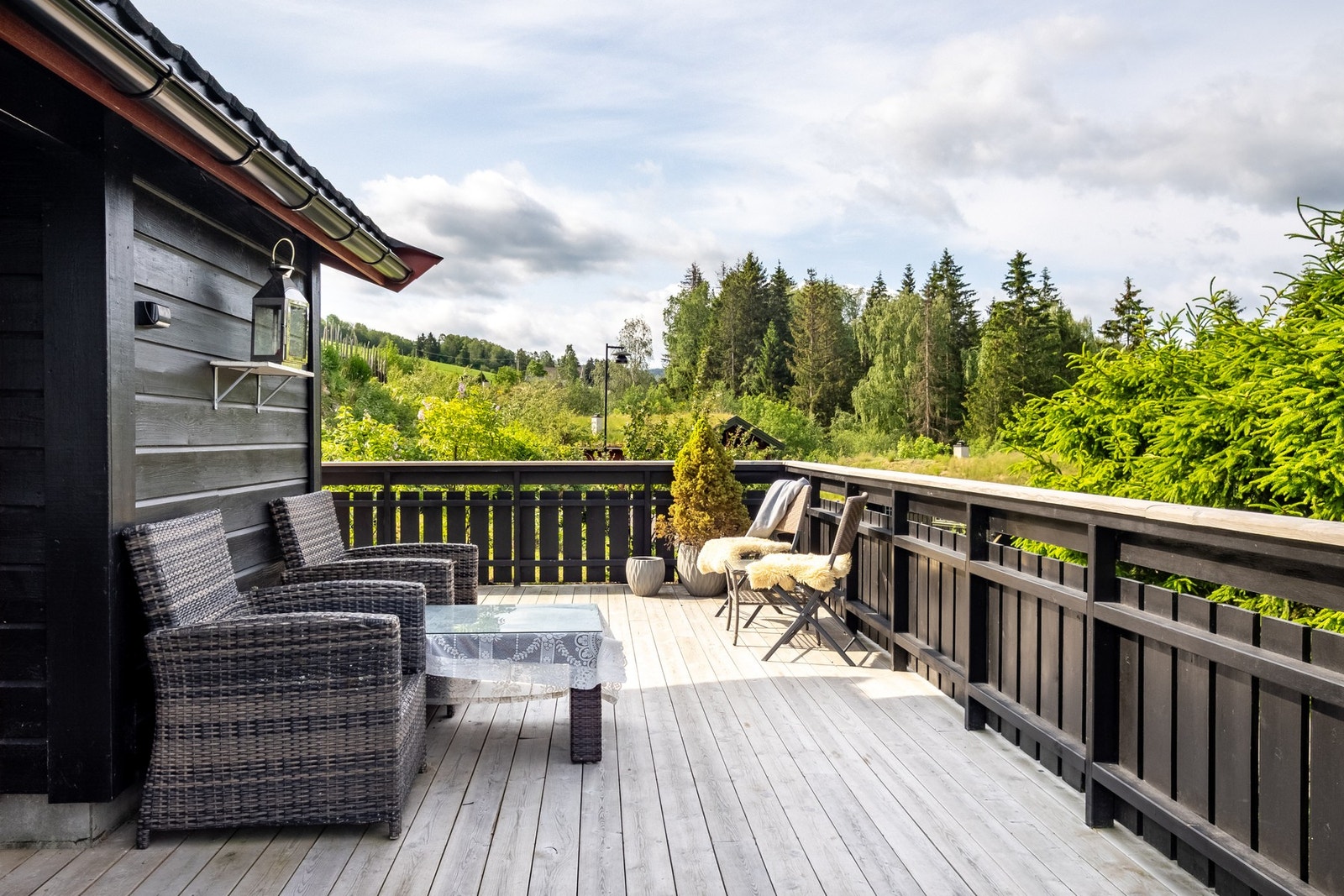 Direkte tilgang til utfartsløypa ned til gondolen og stolheis 1. Galleribilde