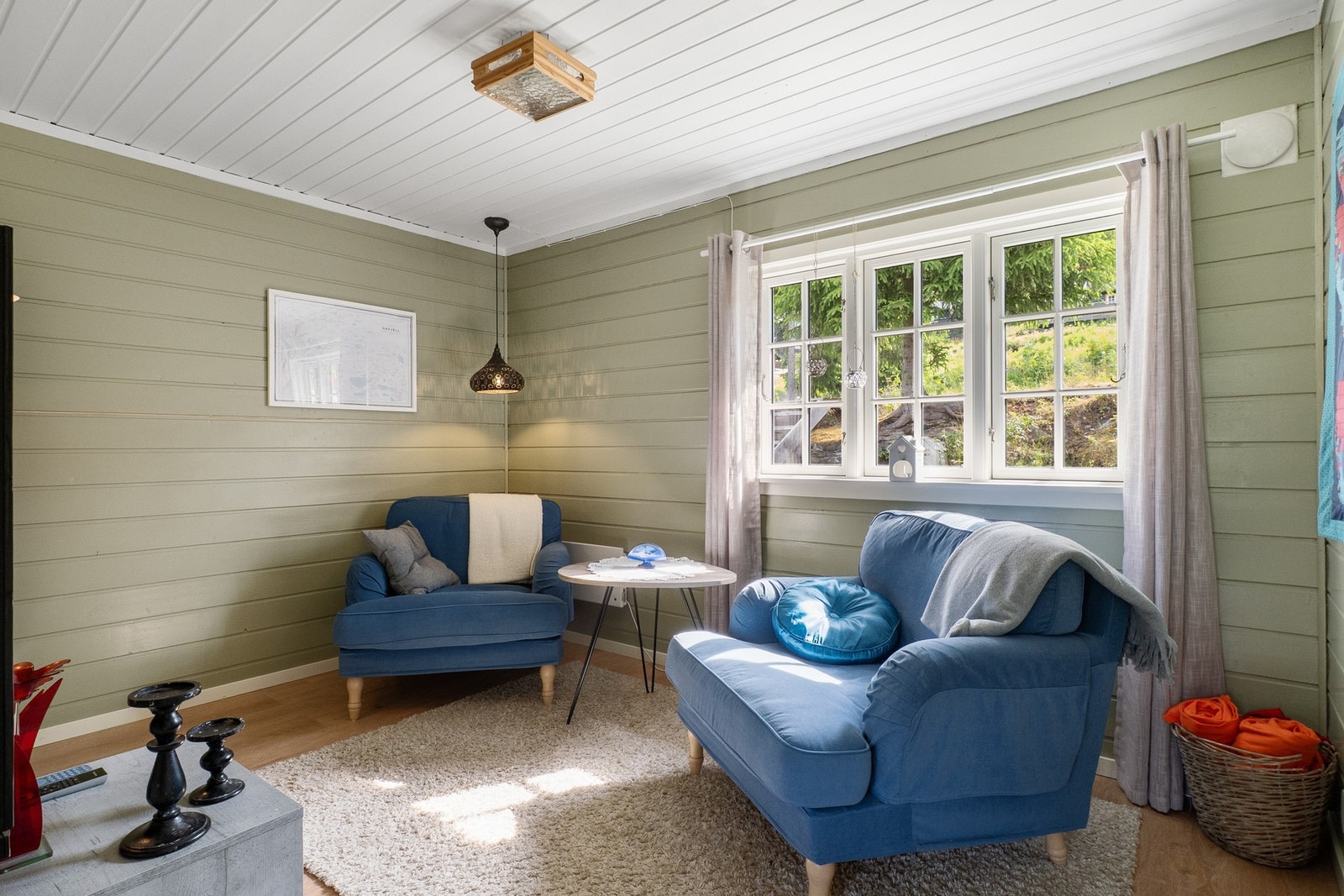 Soverom 1. Kan brukes som TV-stue/ gjesterom. Galleribilde